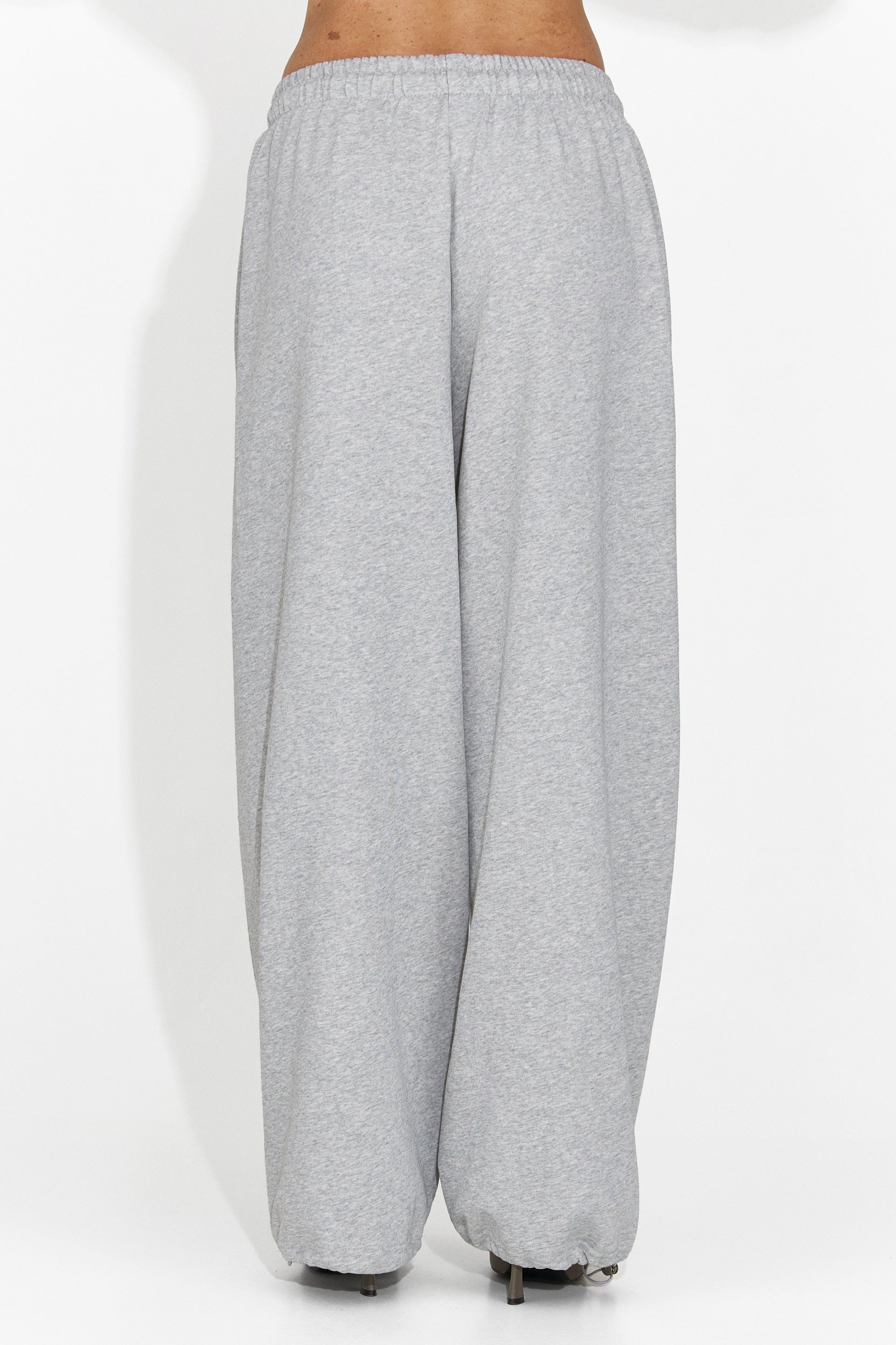 Pantaloni dama casual gri Romela Bogas