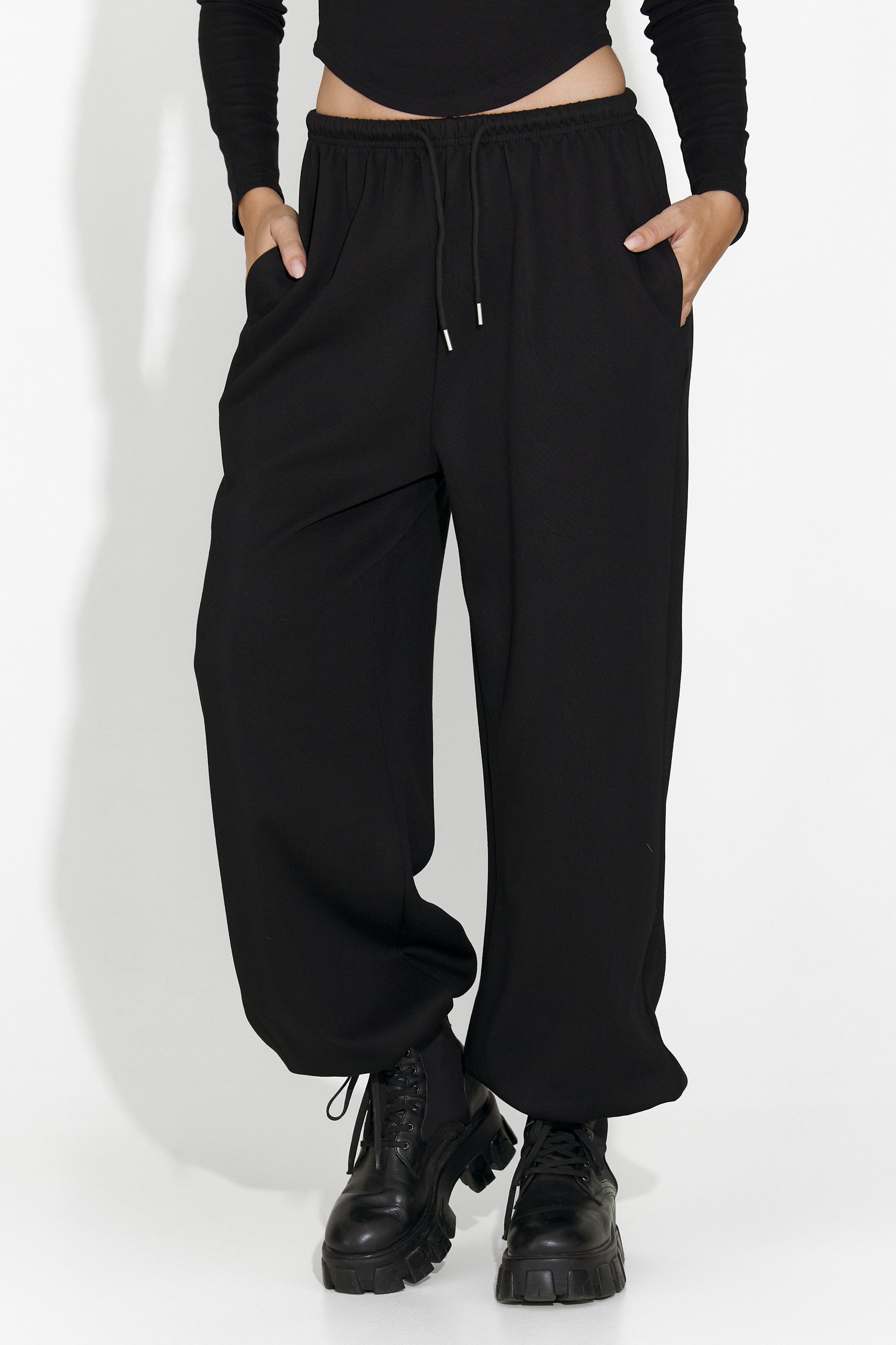 Isoria Bogas Black Casual Women's Pants