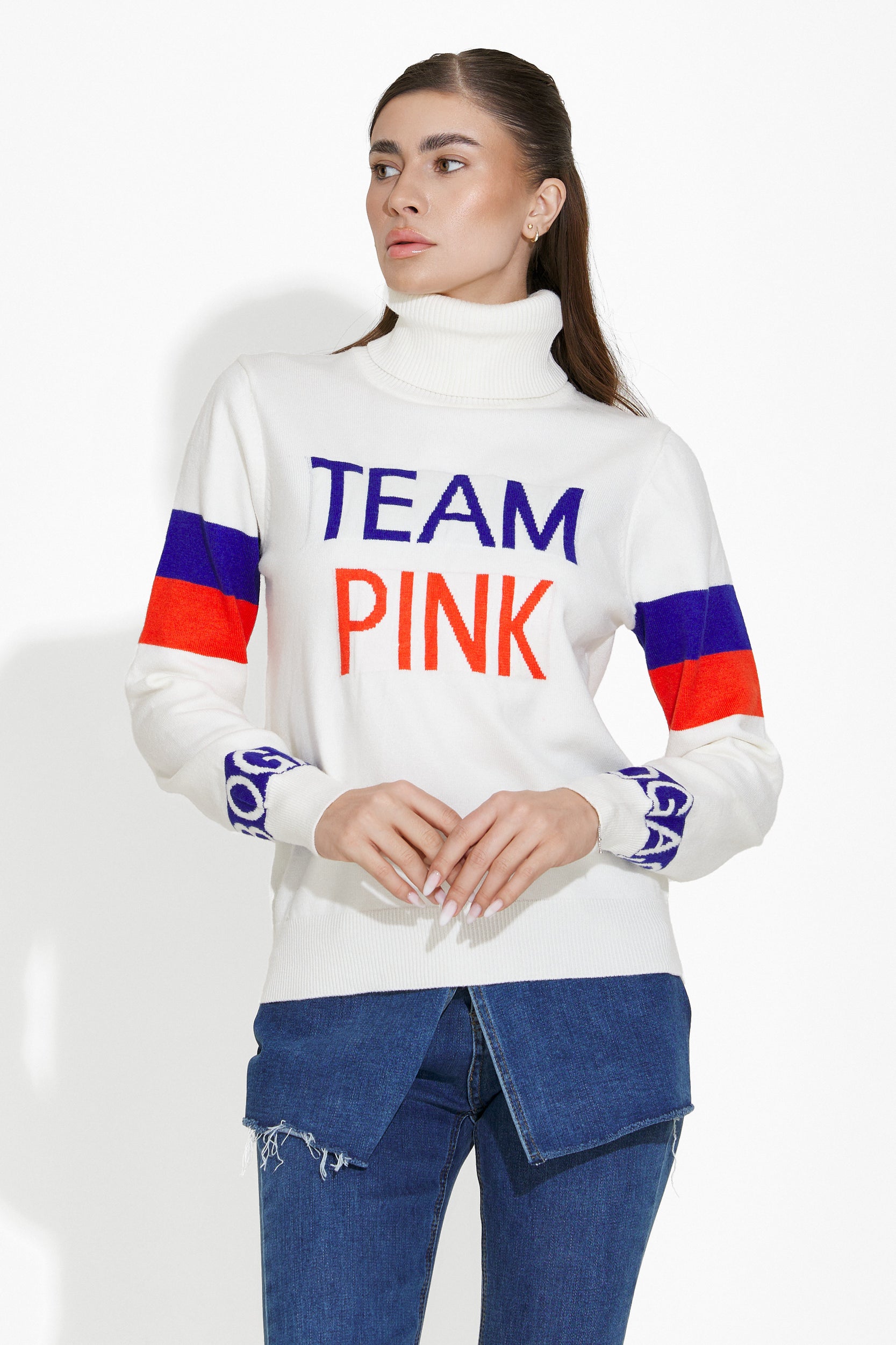 Geana Bogas White Casual Ladies Sweater