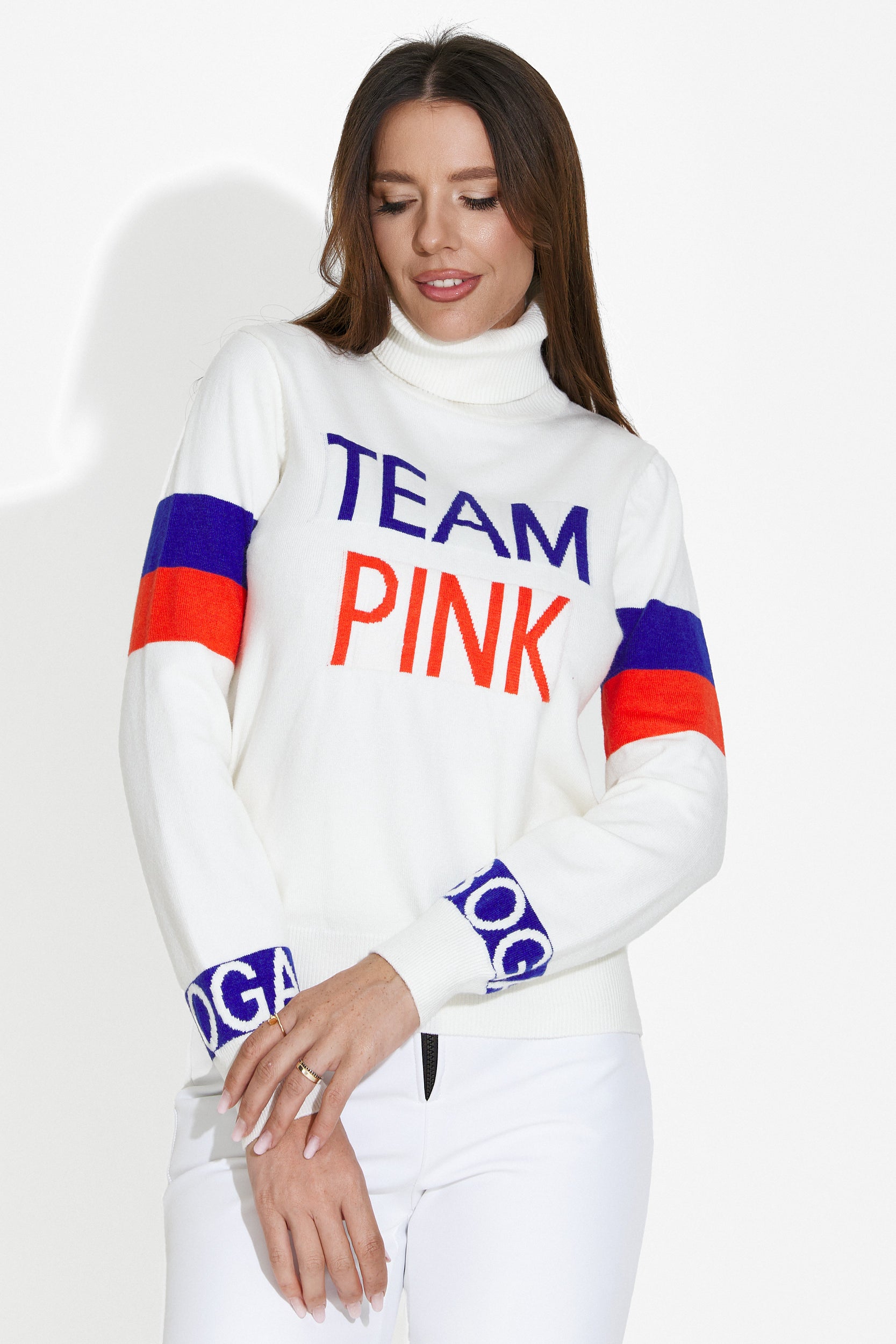 Geana Bogas White Casual Ladies Sweater