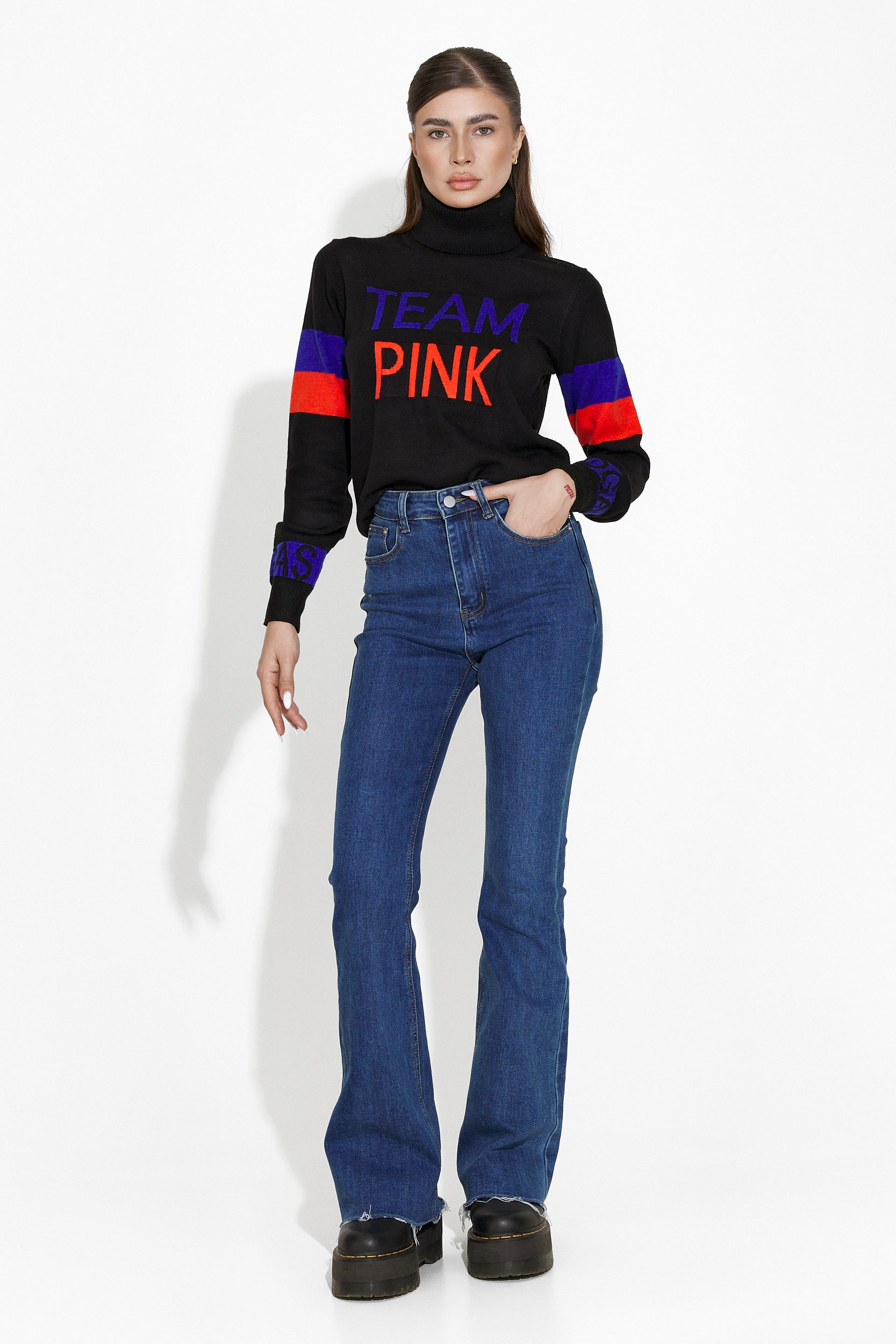 Geana Bogas Casual Black Women's Sweater