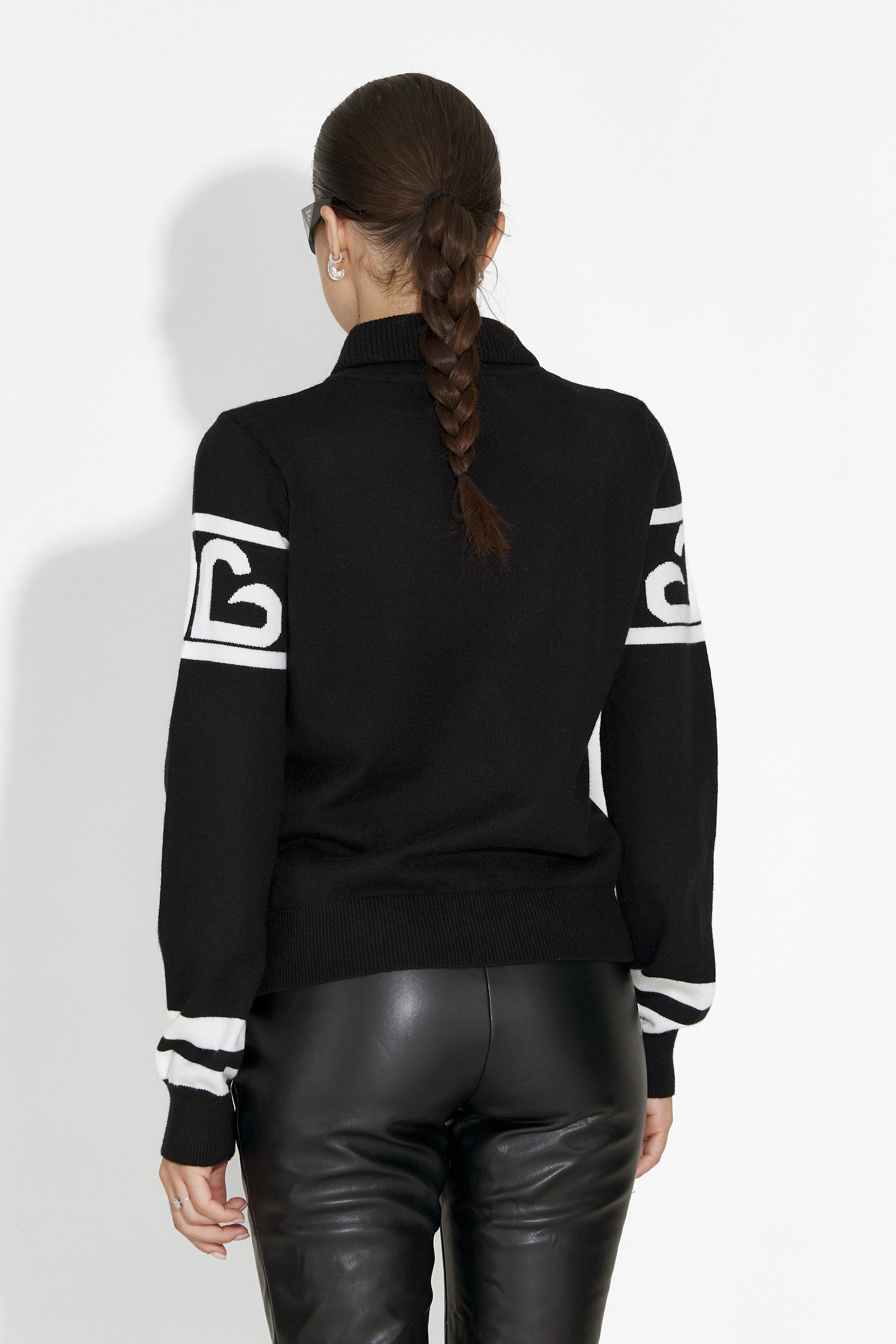 Lanaki Bogas Black Ski Sweater for Women