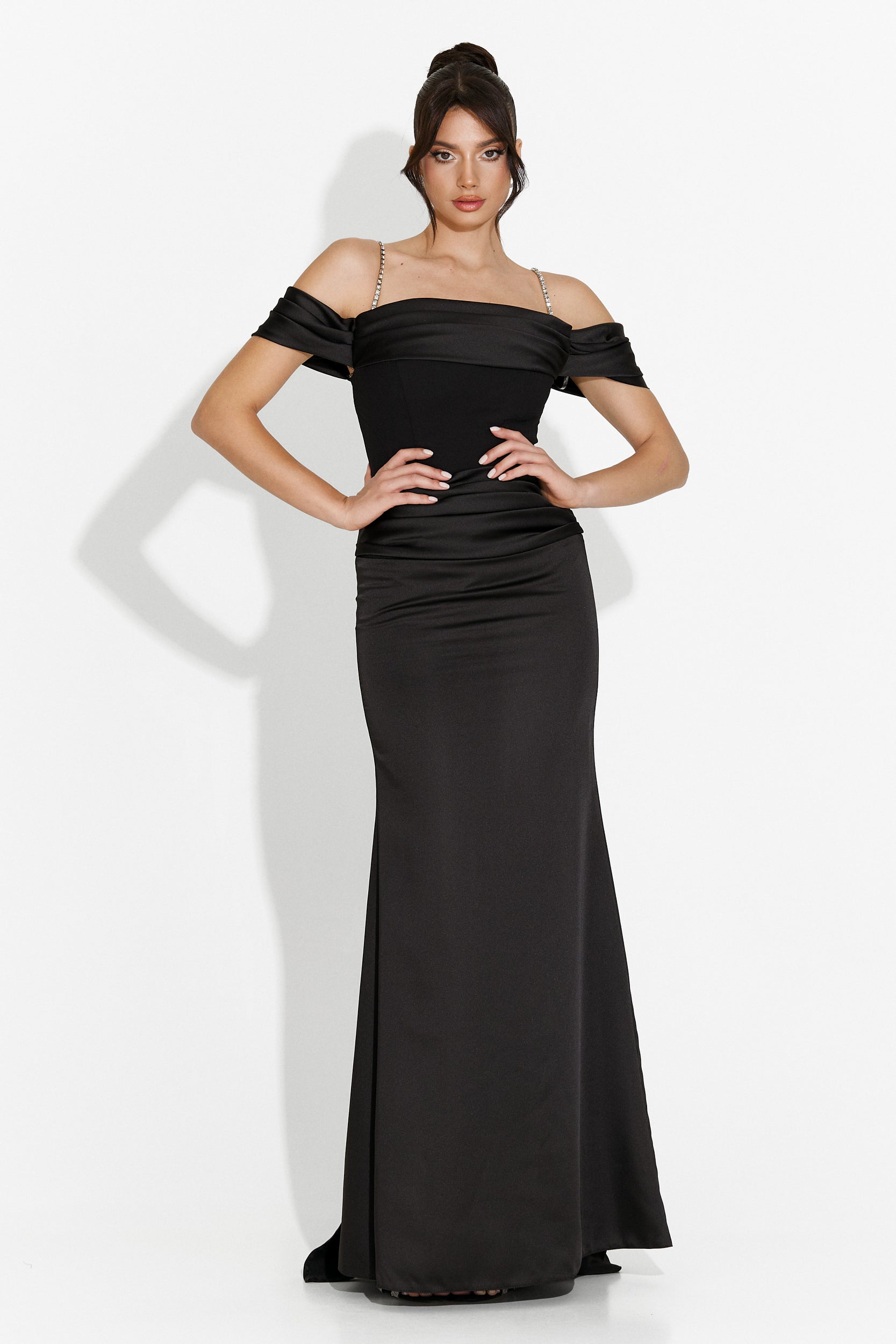 Porteo Bogas Long Black Dress for Women