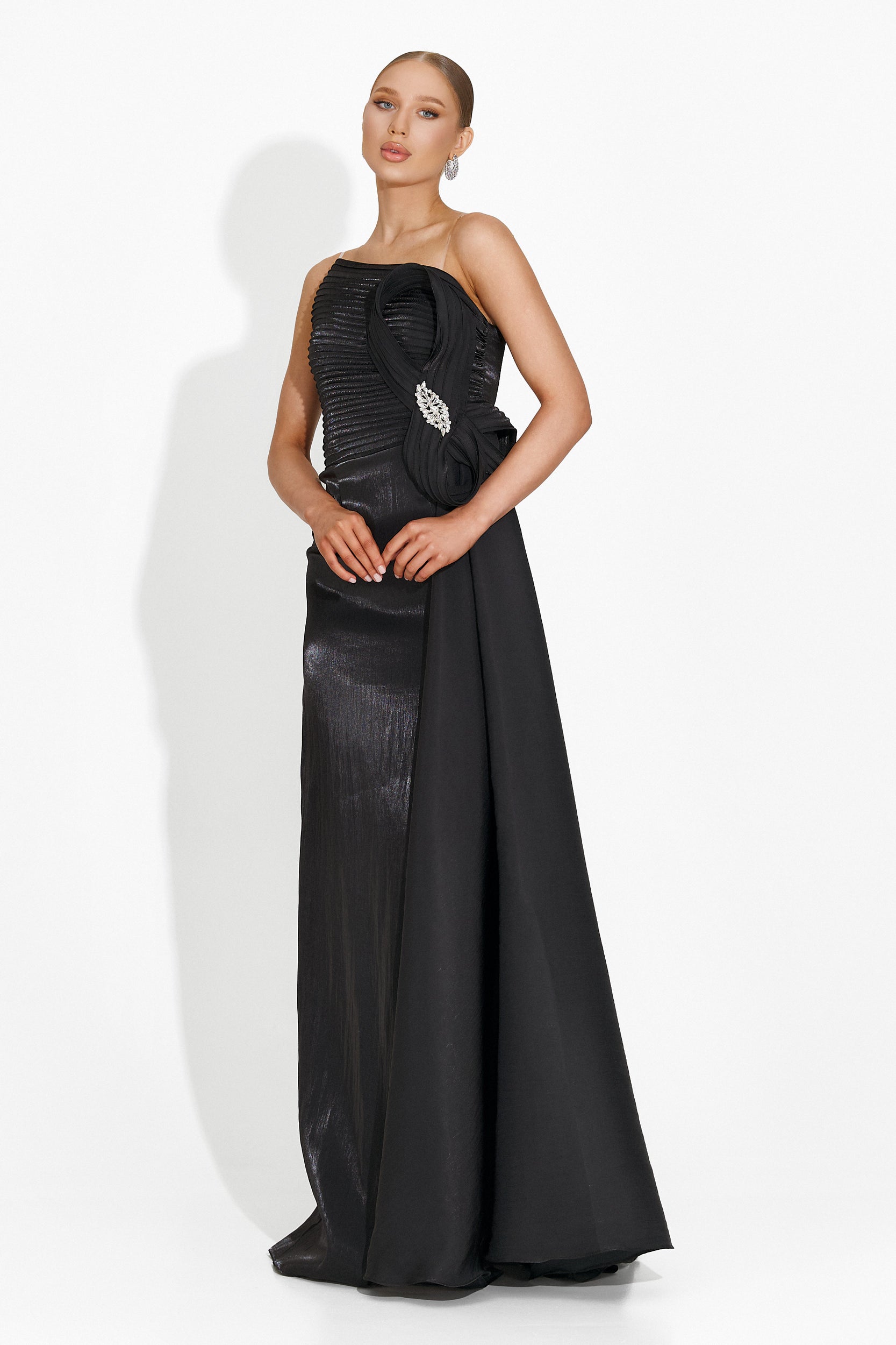 Verlie Bogas Long Black Ladies Dress