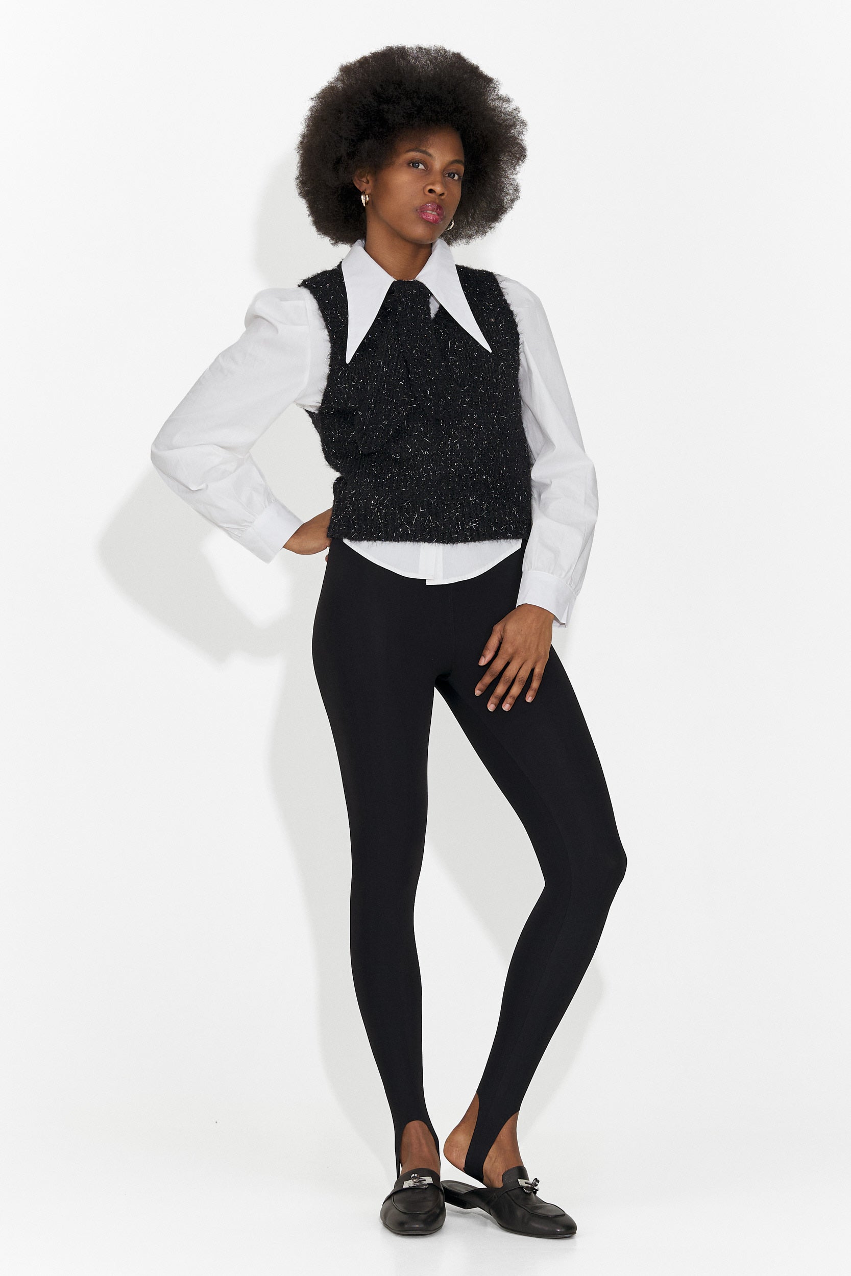 Set 3 piese camasa + vesta + cravata negru Izaura Bogas