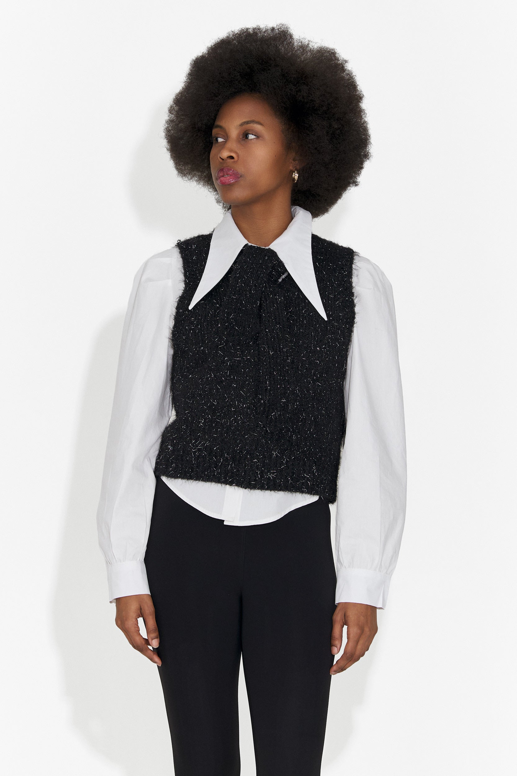 Set 3 piese camasa + vesta + cravata negru Izaura Bogas