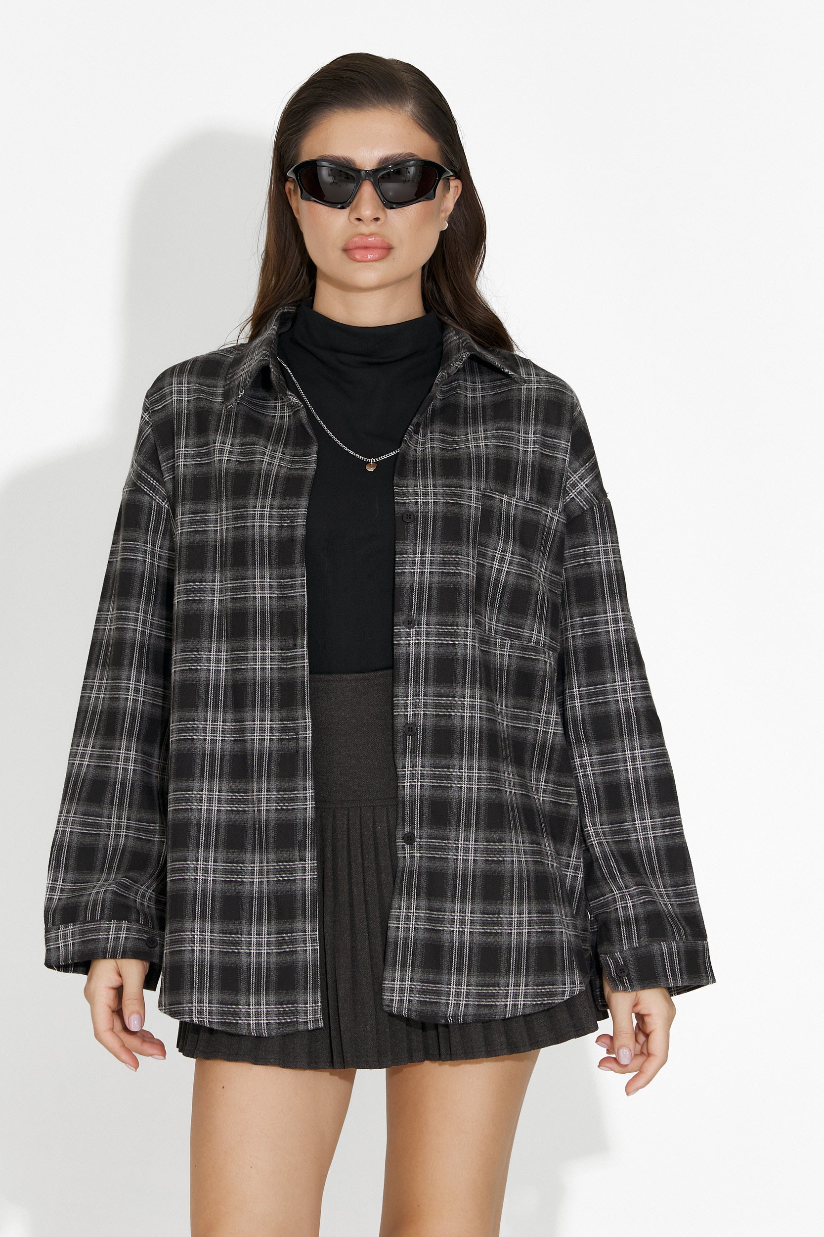 Arlete Bogas Women's Set Shirt + Black Tank Top