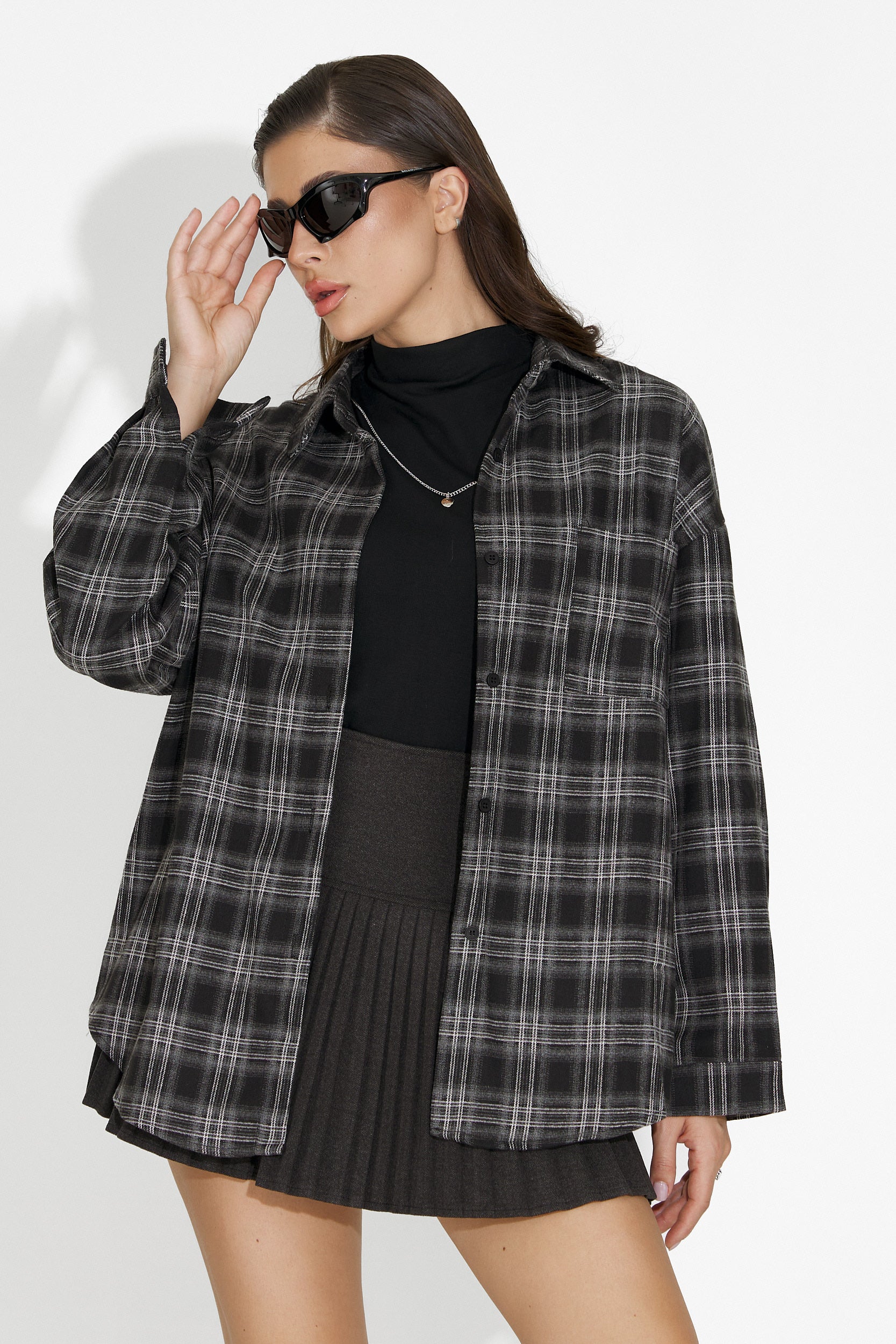 Arlete Bogas Women's Set Shirt + Black Tank Top