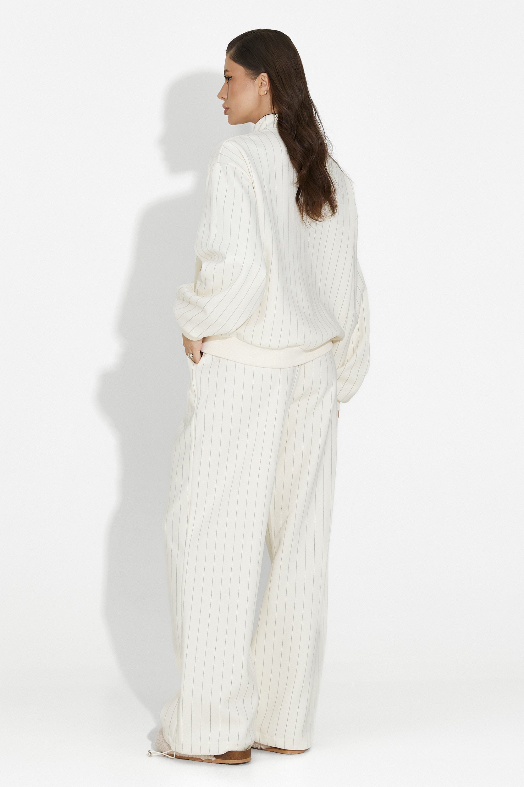 Saviera Bogas Casual Beige Women's Training