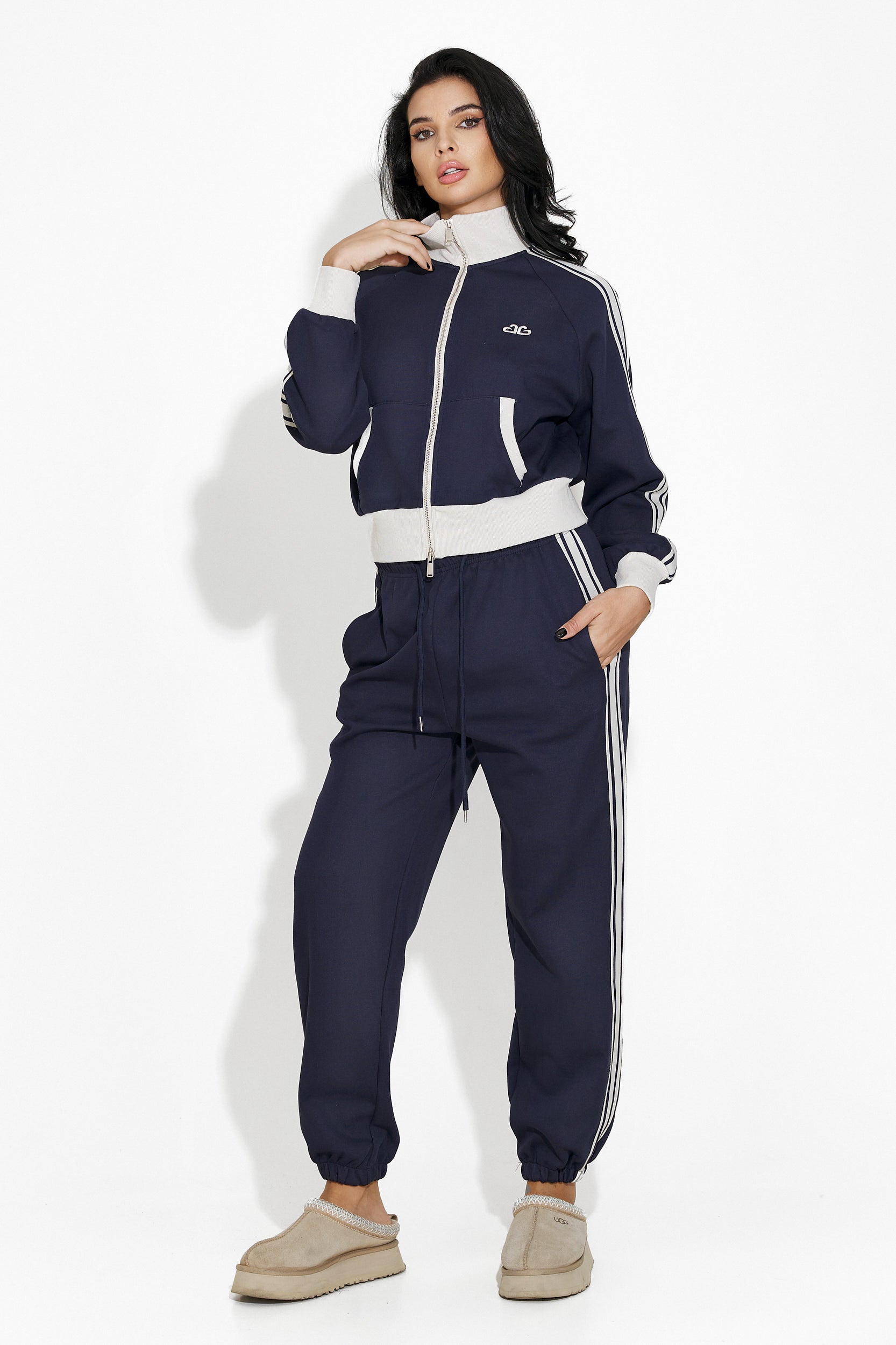 Taisha Bogas Navy Blue Casual Women's Training