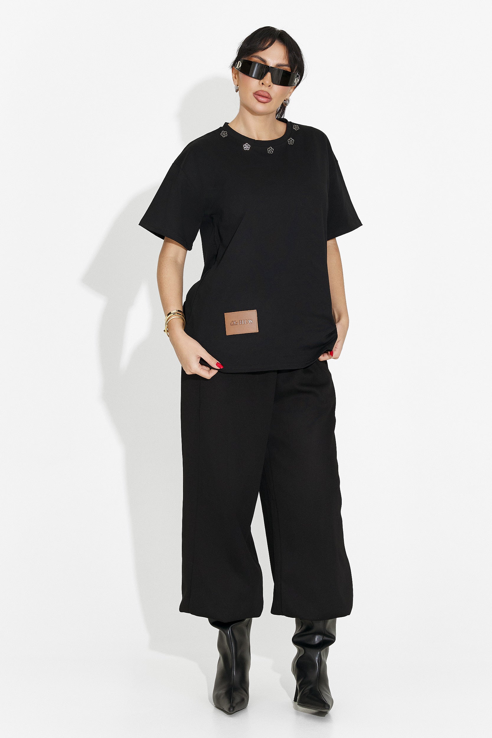 Women's casual black t-shirt Arilea Bogas