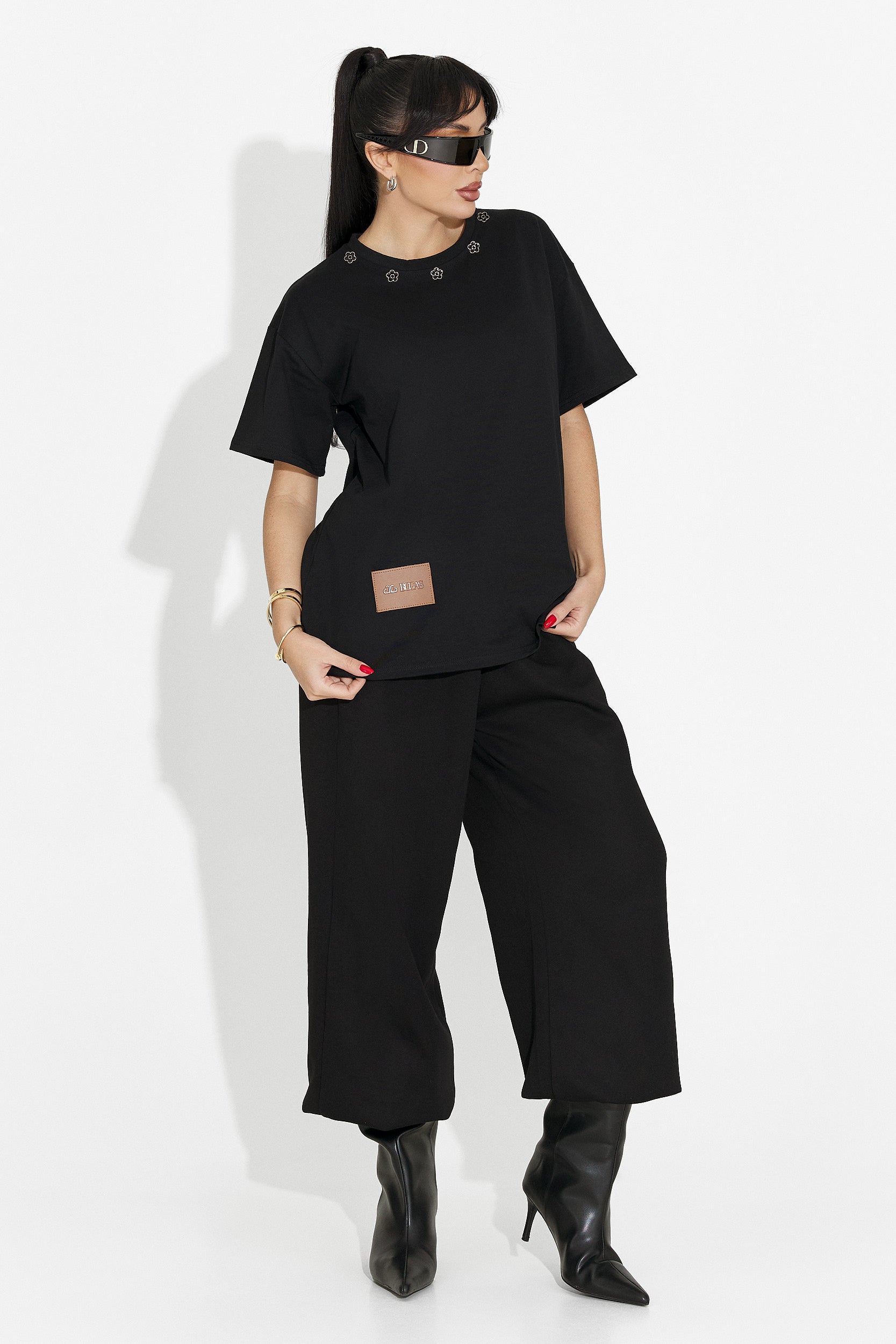 Women's casual black t-shirt Arilea Bogas