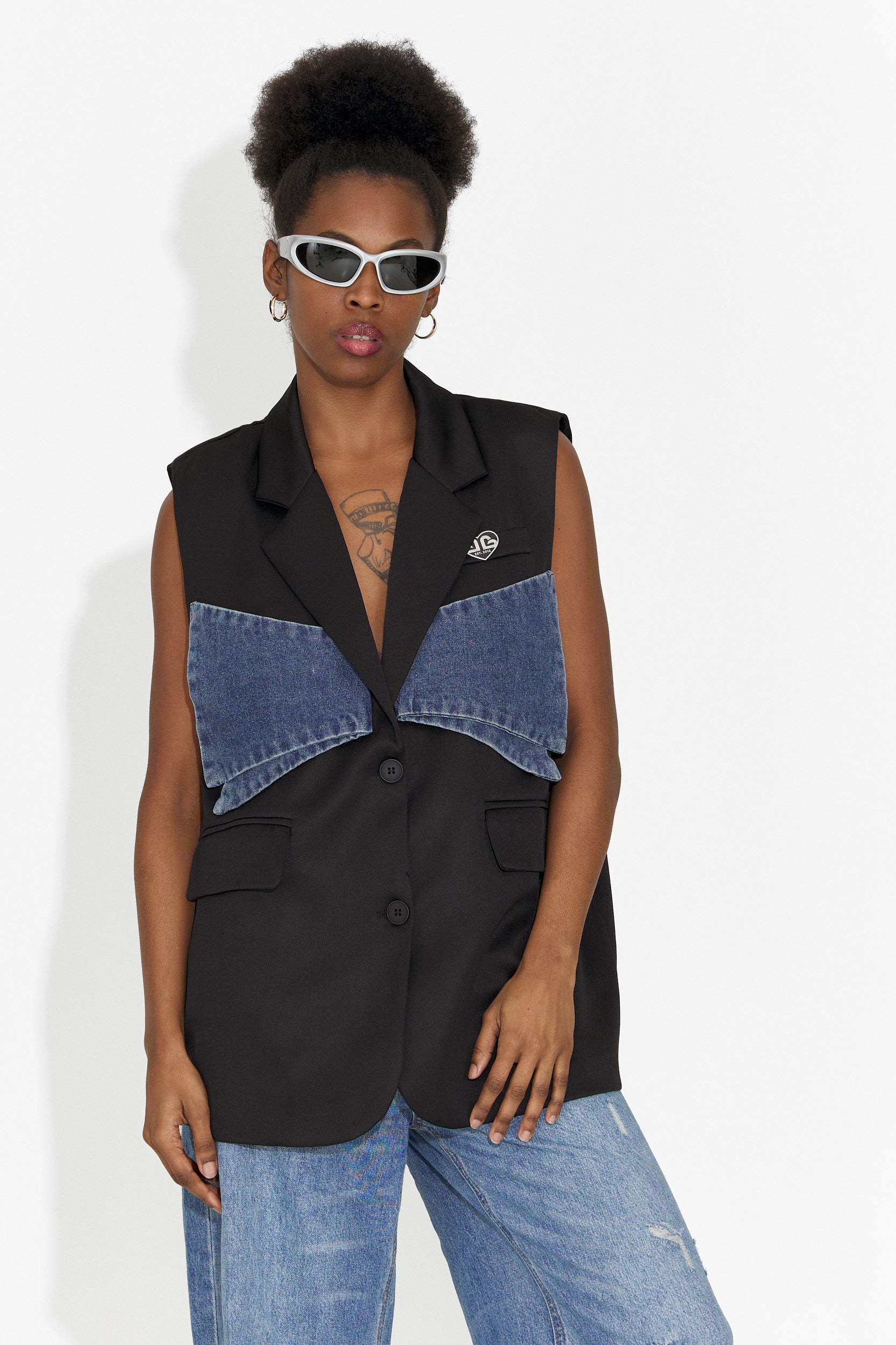 Vesta dama casual neagra Petria Bogas