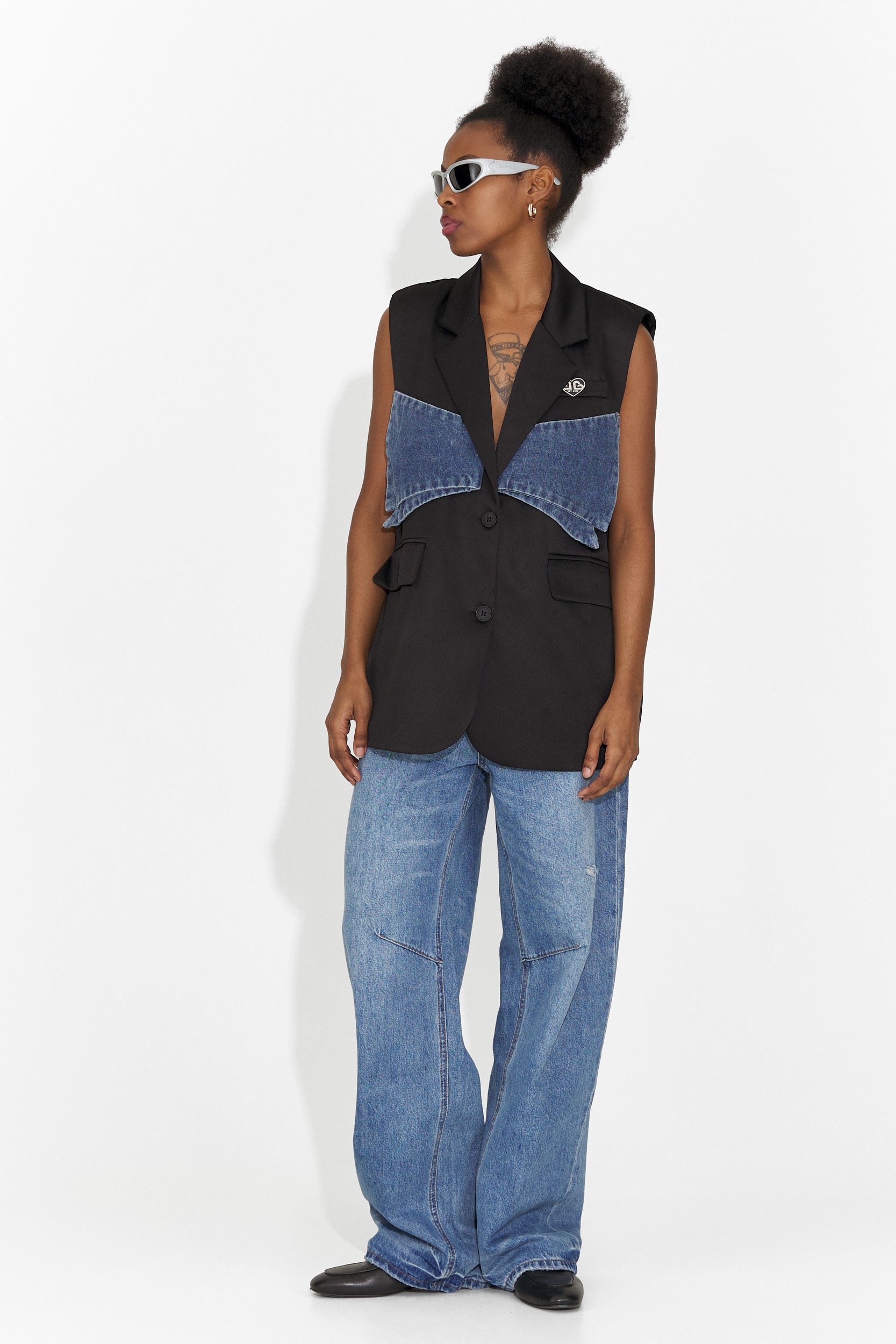 Vesta dama casual neagra Petria Bogas
