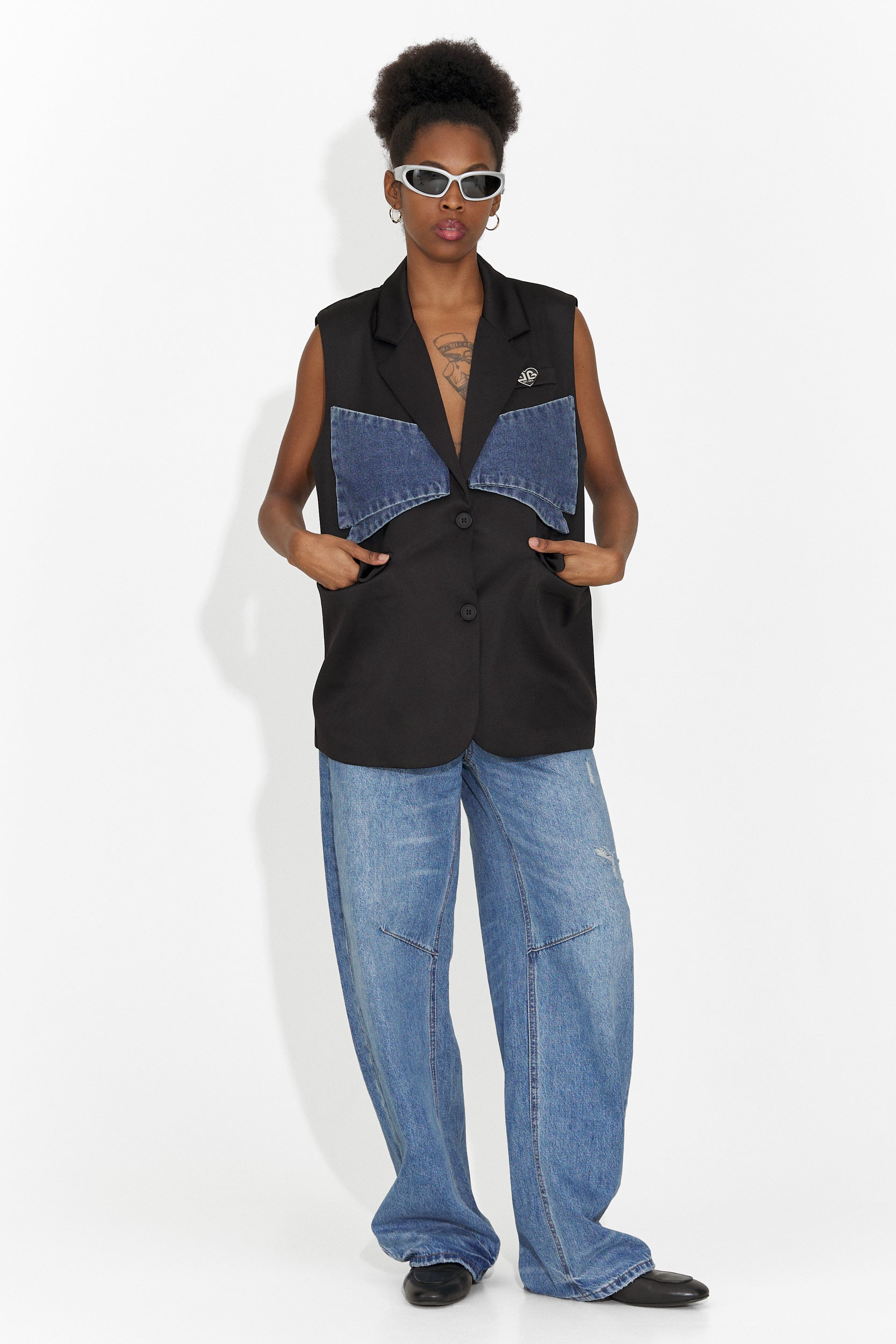 Vesta dama casual neagra Petria Bogas