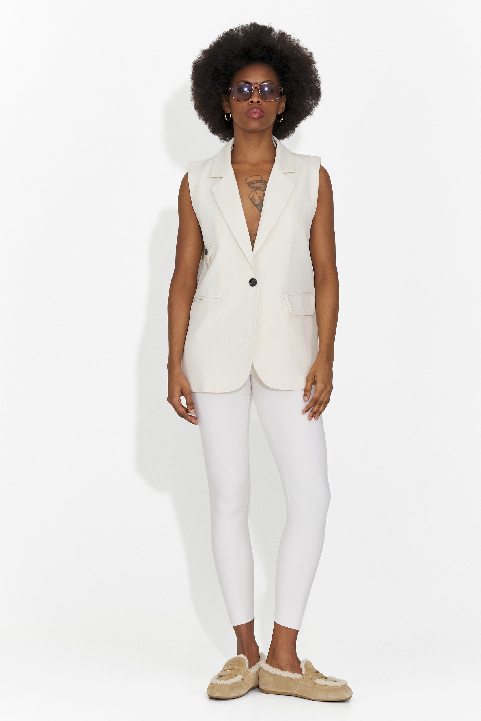 Vesta dama eleganta crem Angila Bogas