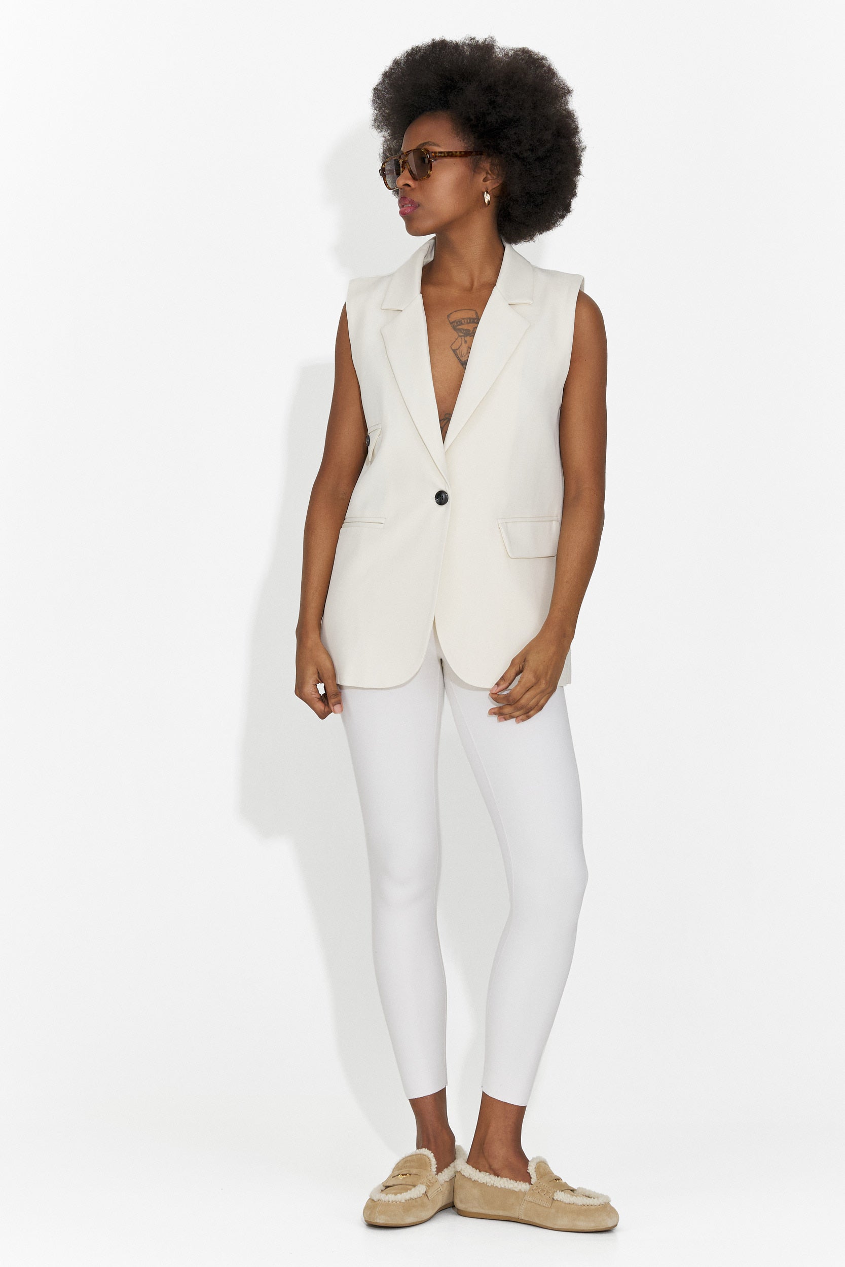 Vesta dama eleganta crem Angila Bogas