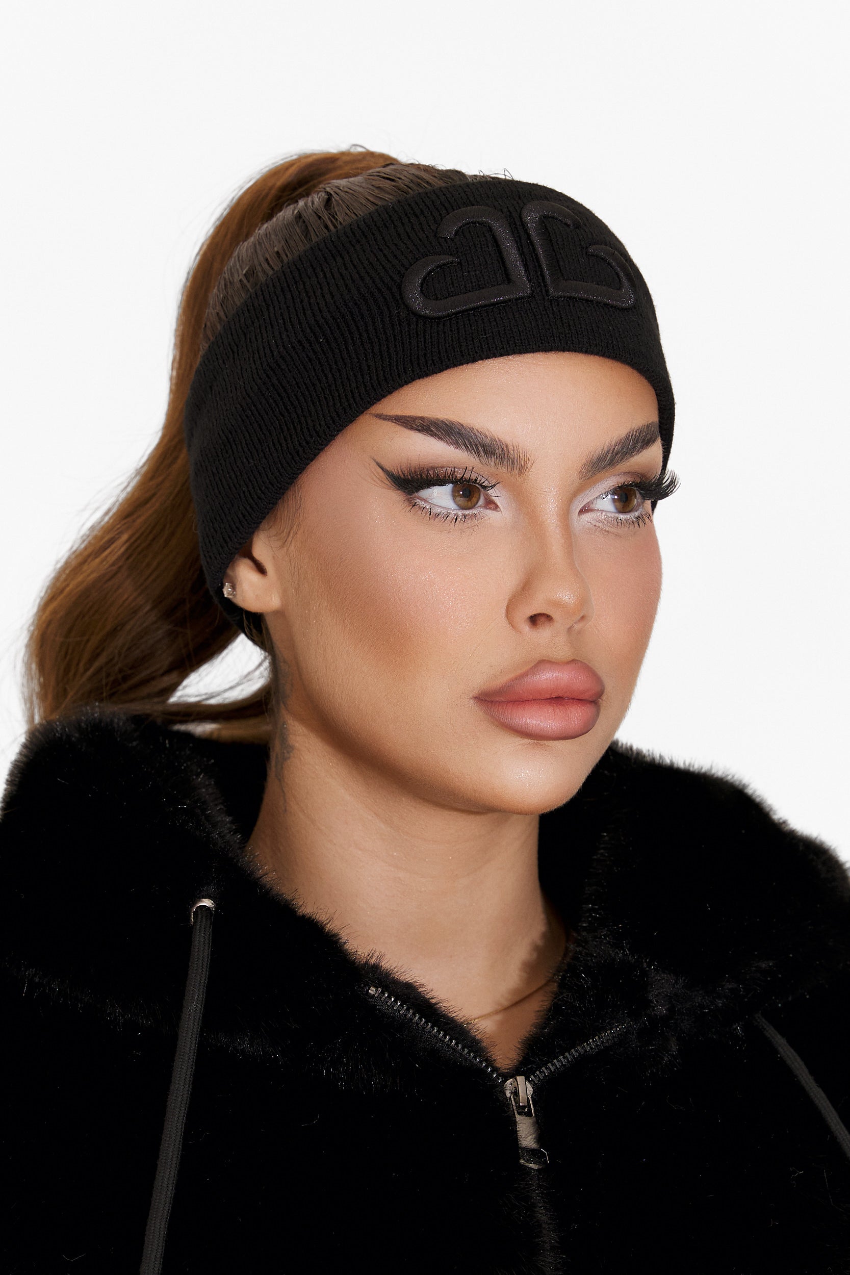 Bentita dama casual neagra Sharaya Bogas