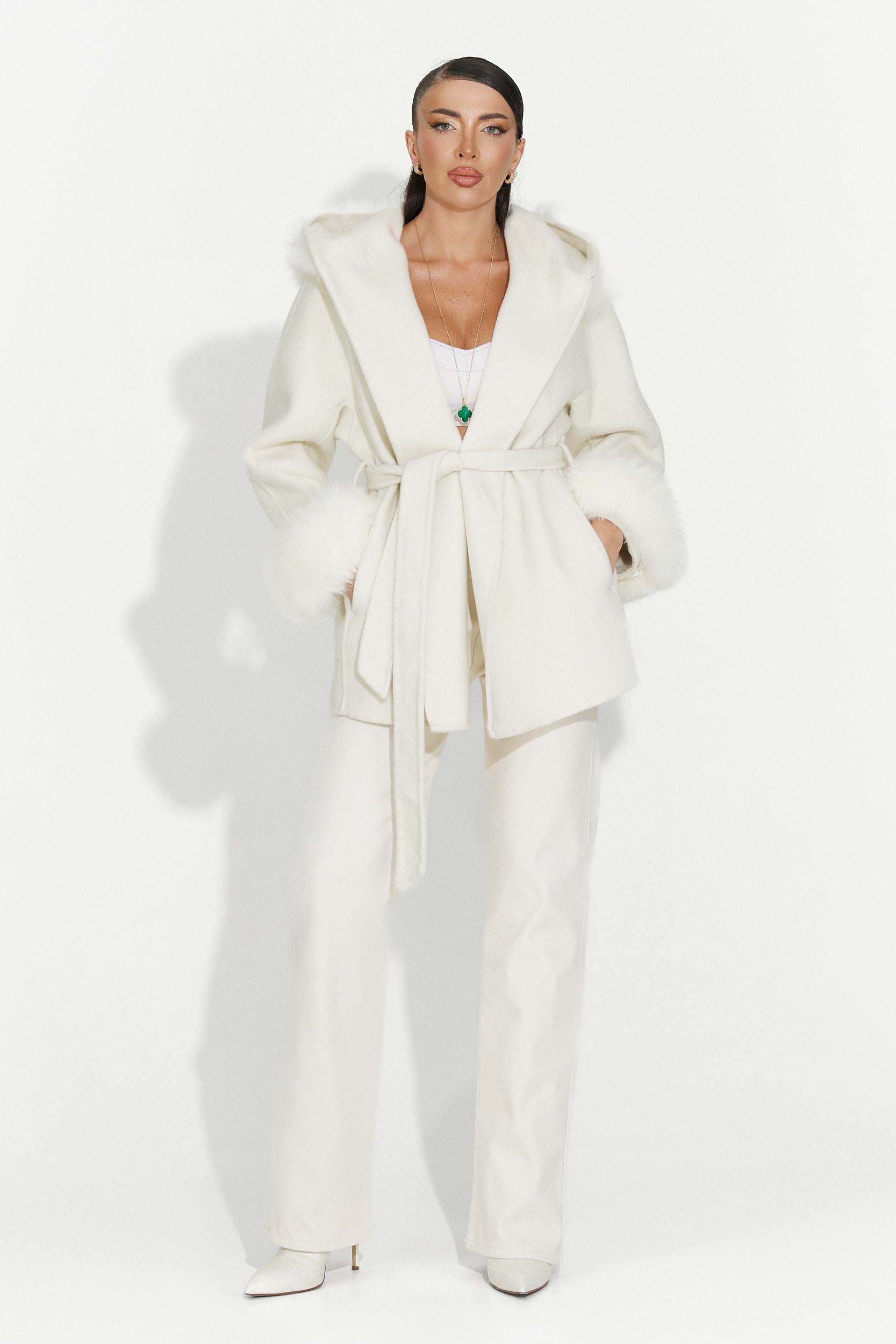 Casual beige women's jeans Brisia Bogas