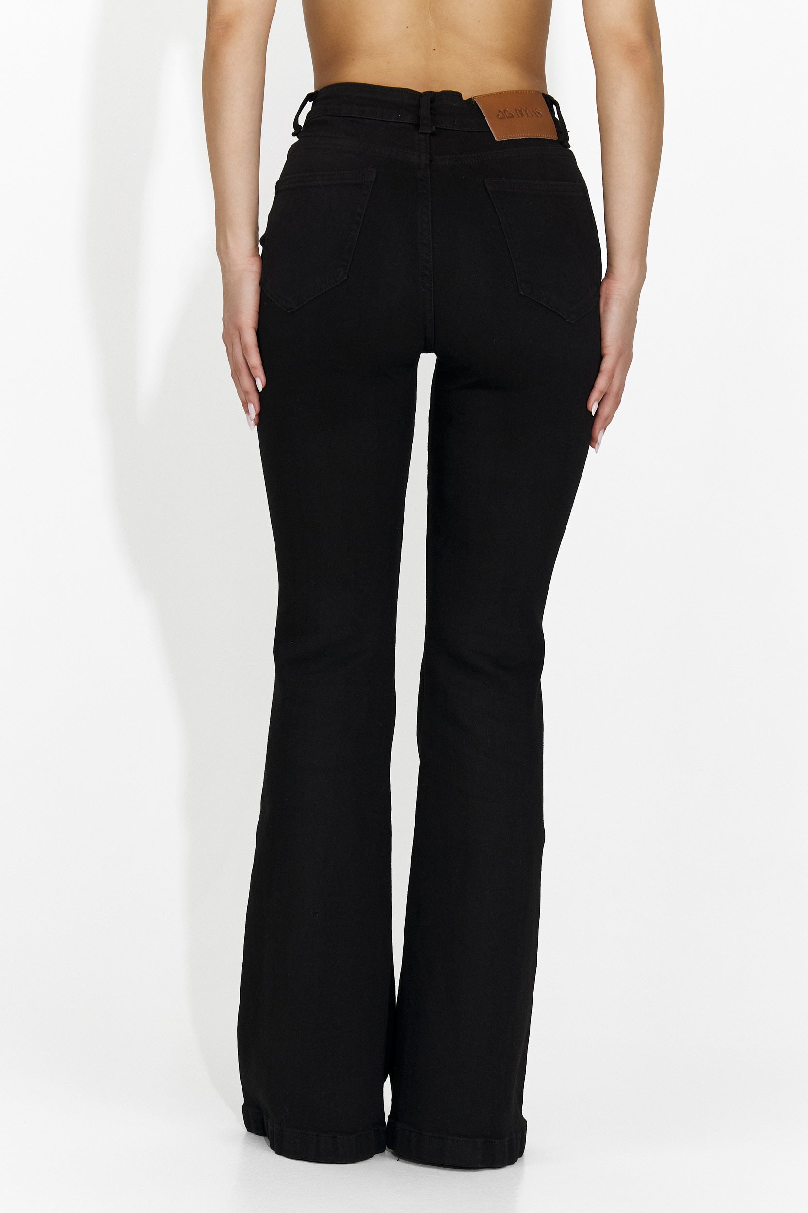 Blugi dama casual negri Patrika Bogas