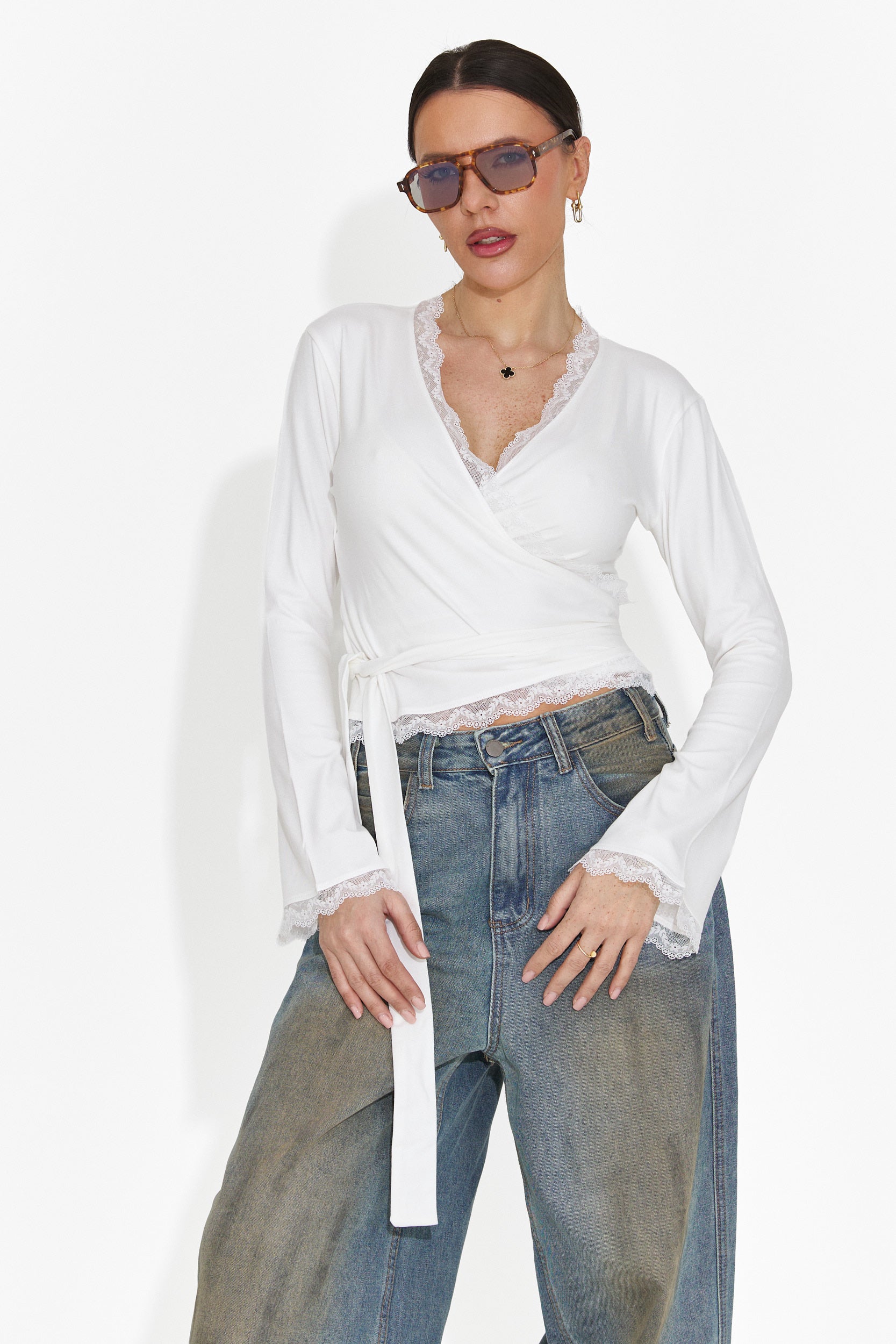 Bluza dama casual alba Zaneta Bogas