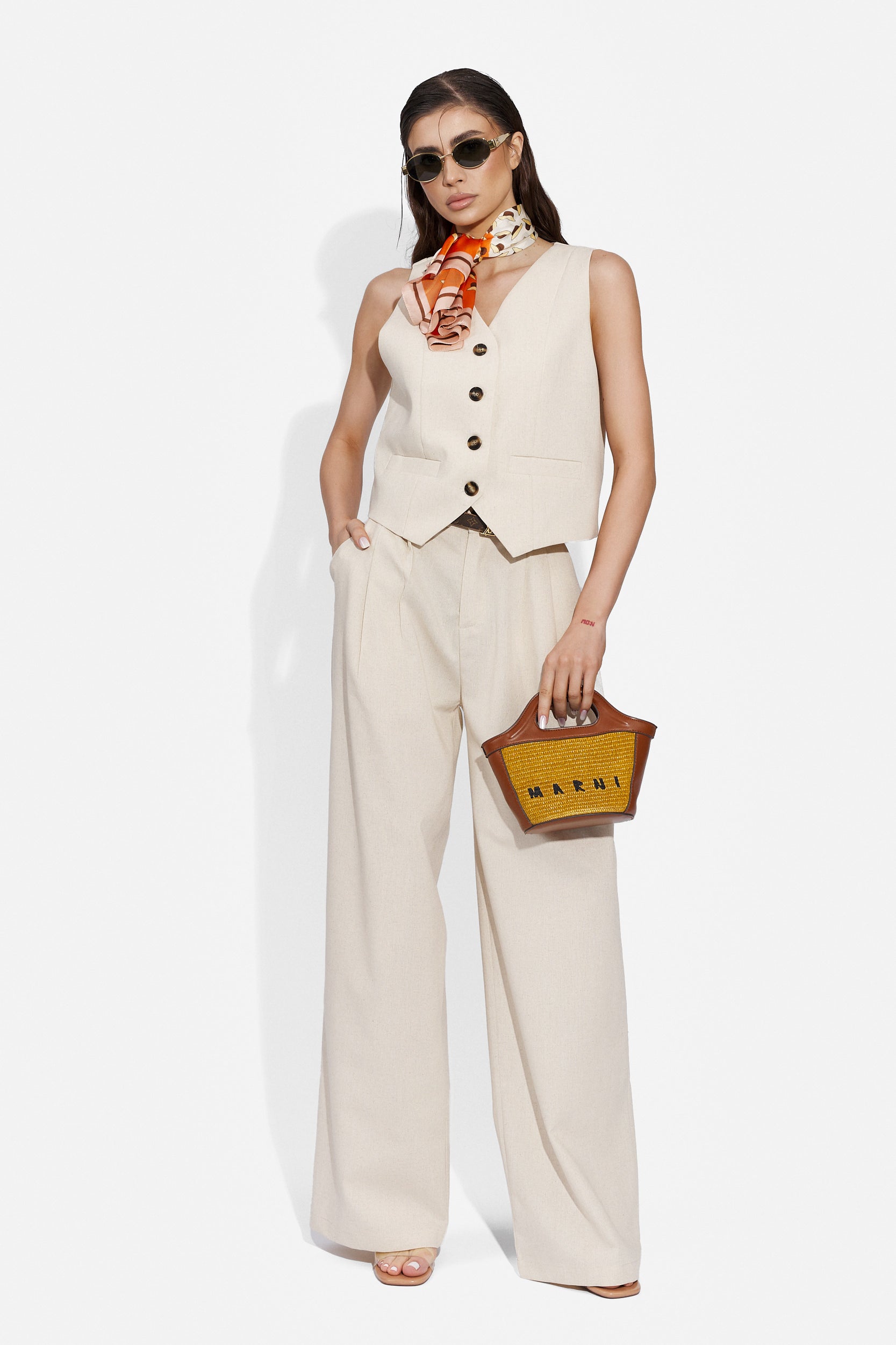 Compleu cu pantaloni dama casual bej Velasy Bogas
