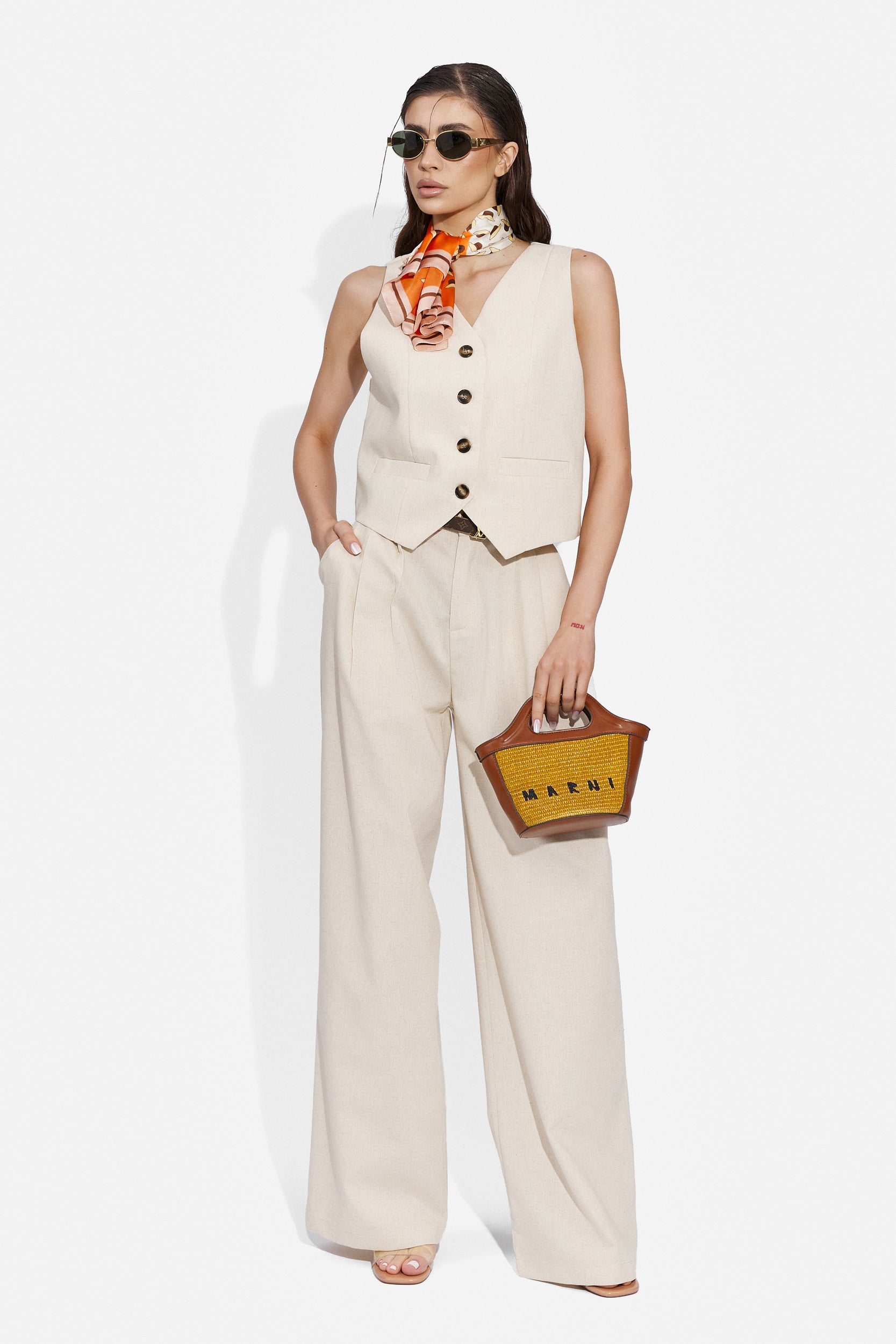 Compleu cu pantaloni dama casual bej Velasy Bogas