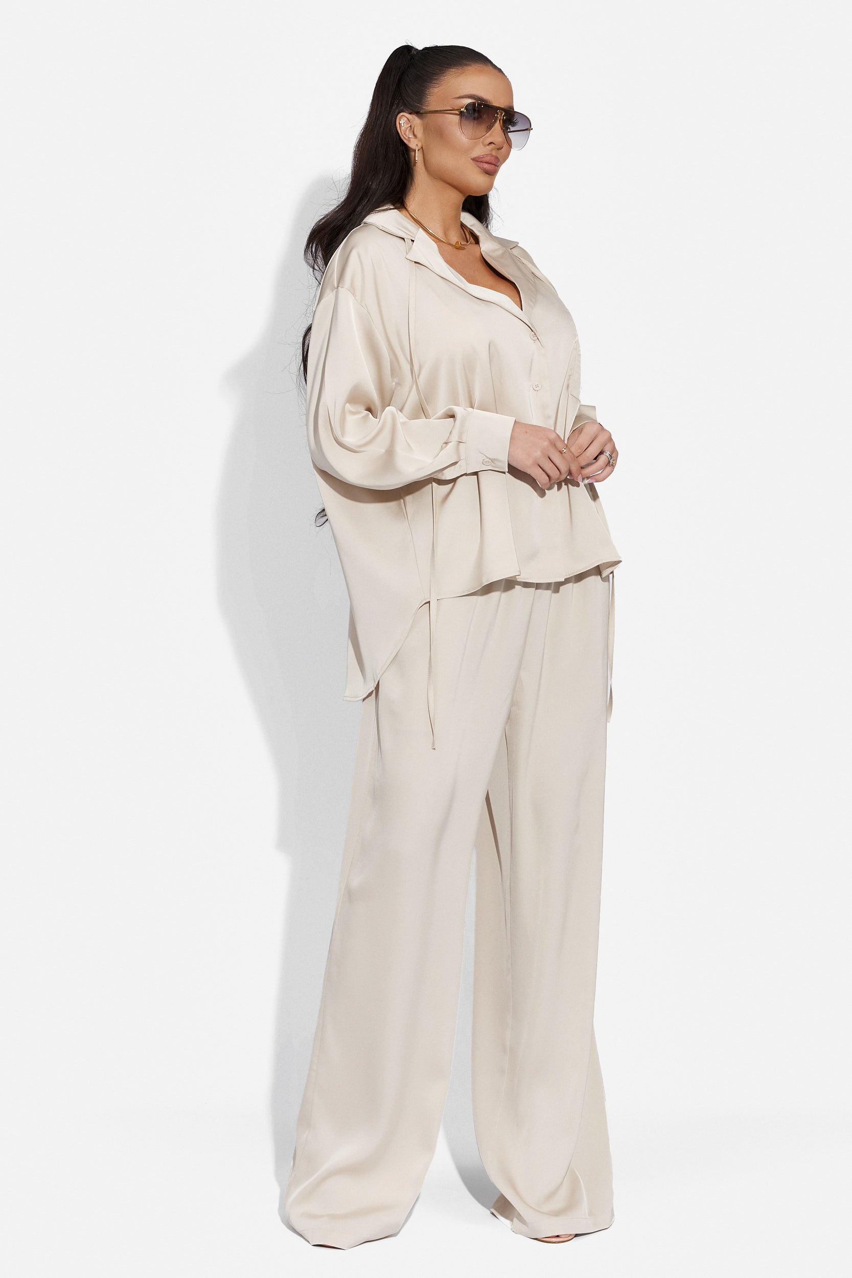 Compleu cu pantaloni elegant bej Plopys Bogas