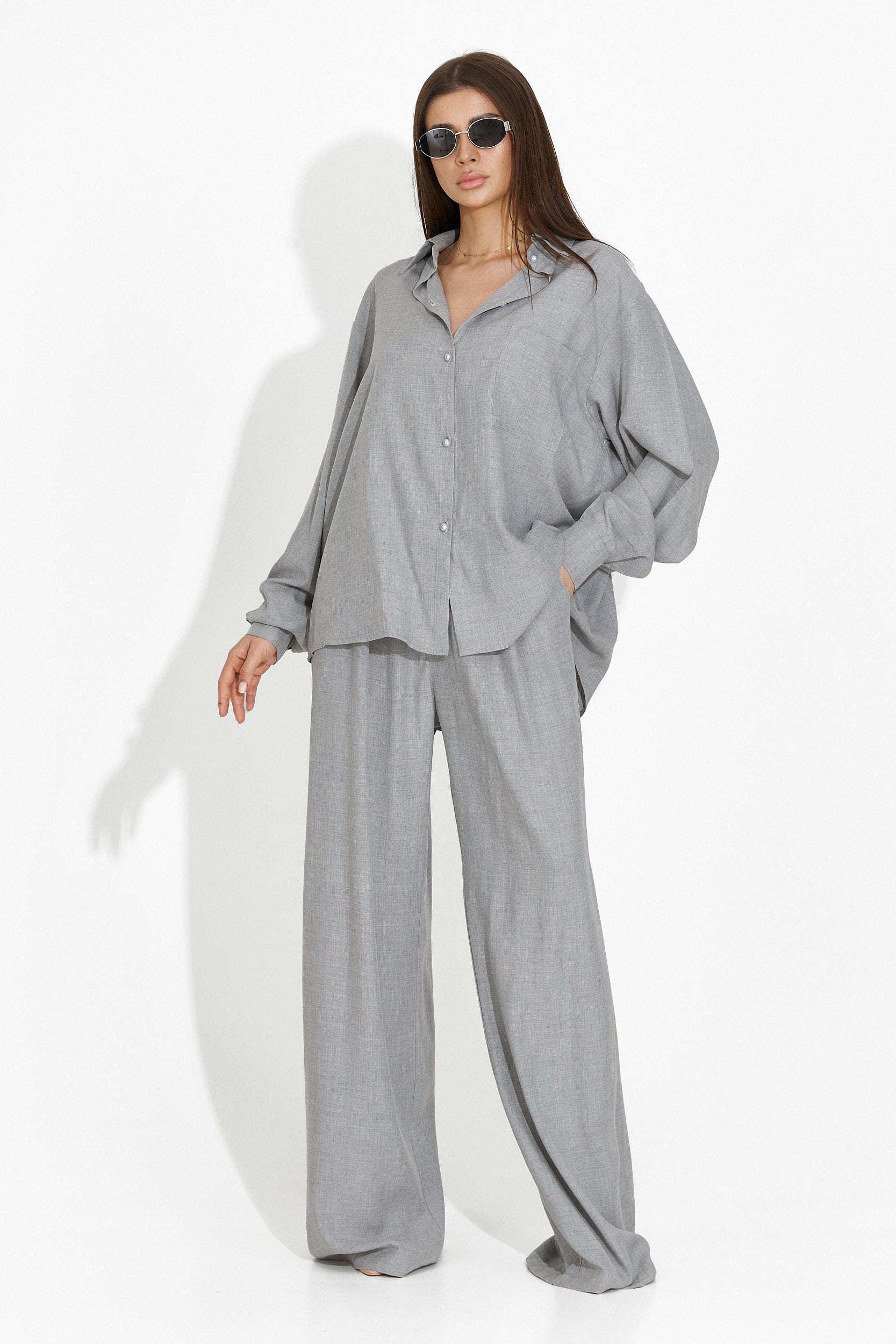 Compleu cu pantaloni elegant gri Myriam Bogas