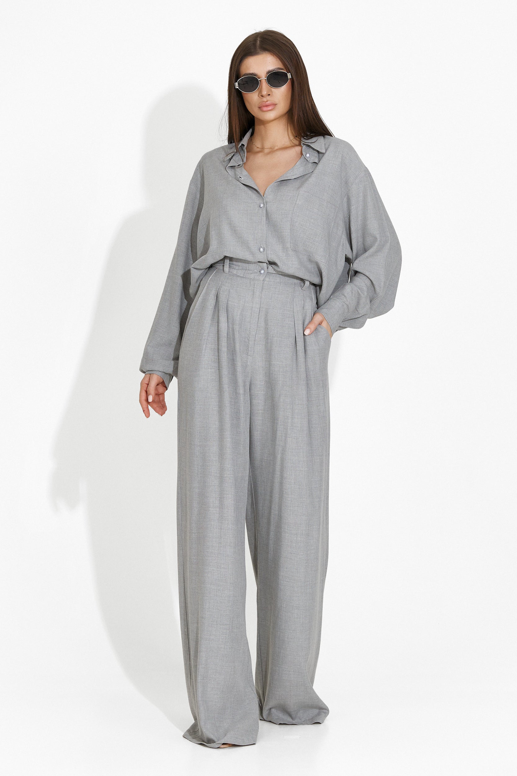 Compleu cu pantaloni elegant gri Myriam Bogas
