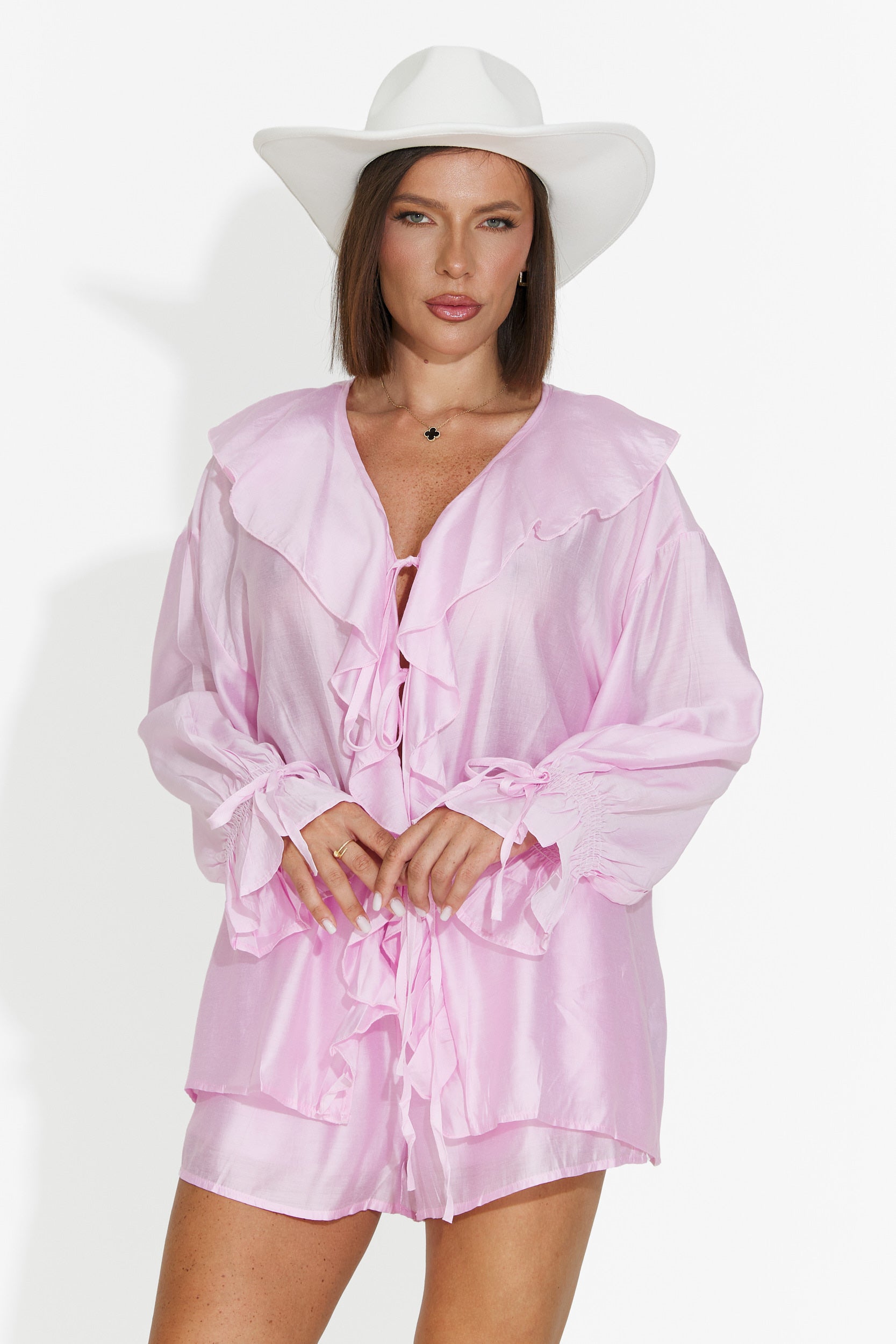 Compleu dama camasa + pantaloni scurti roz Melioria Bogas