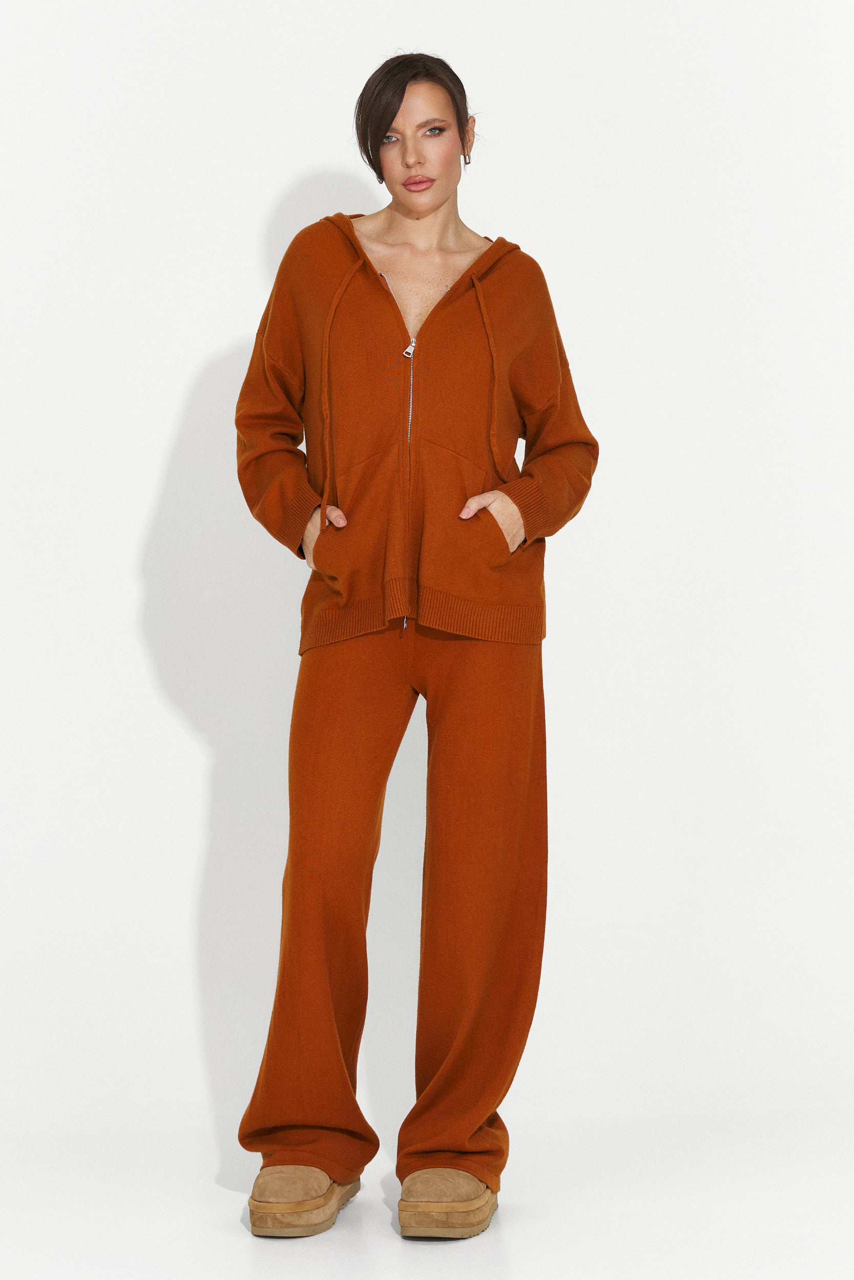 Casual brick-colored women's suit Adania Bogas