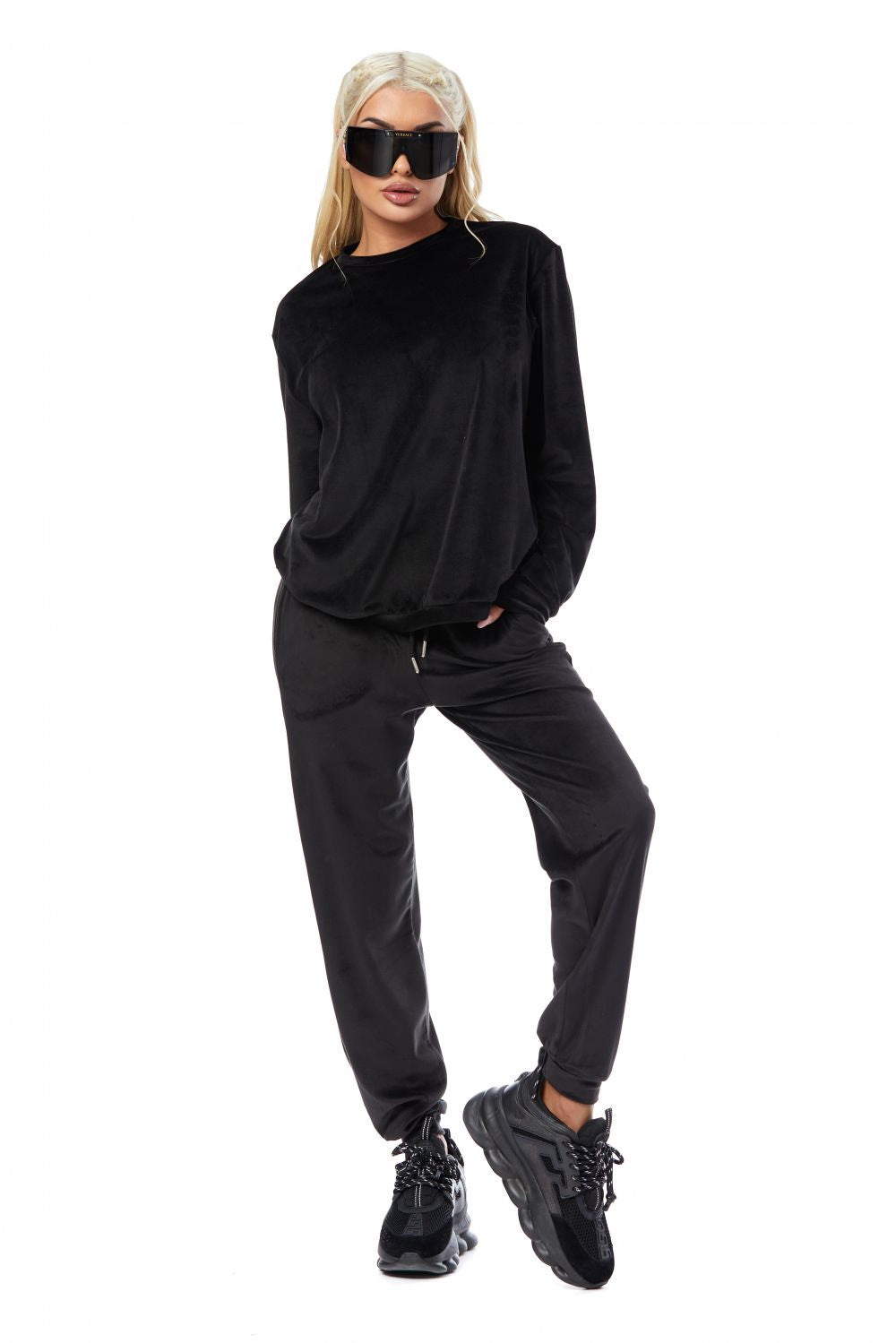 Patlati Bogas casual women's black velvet suit