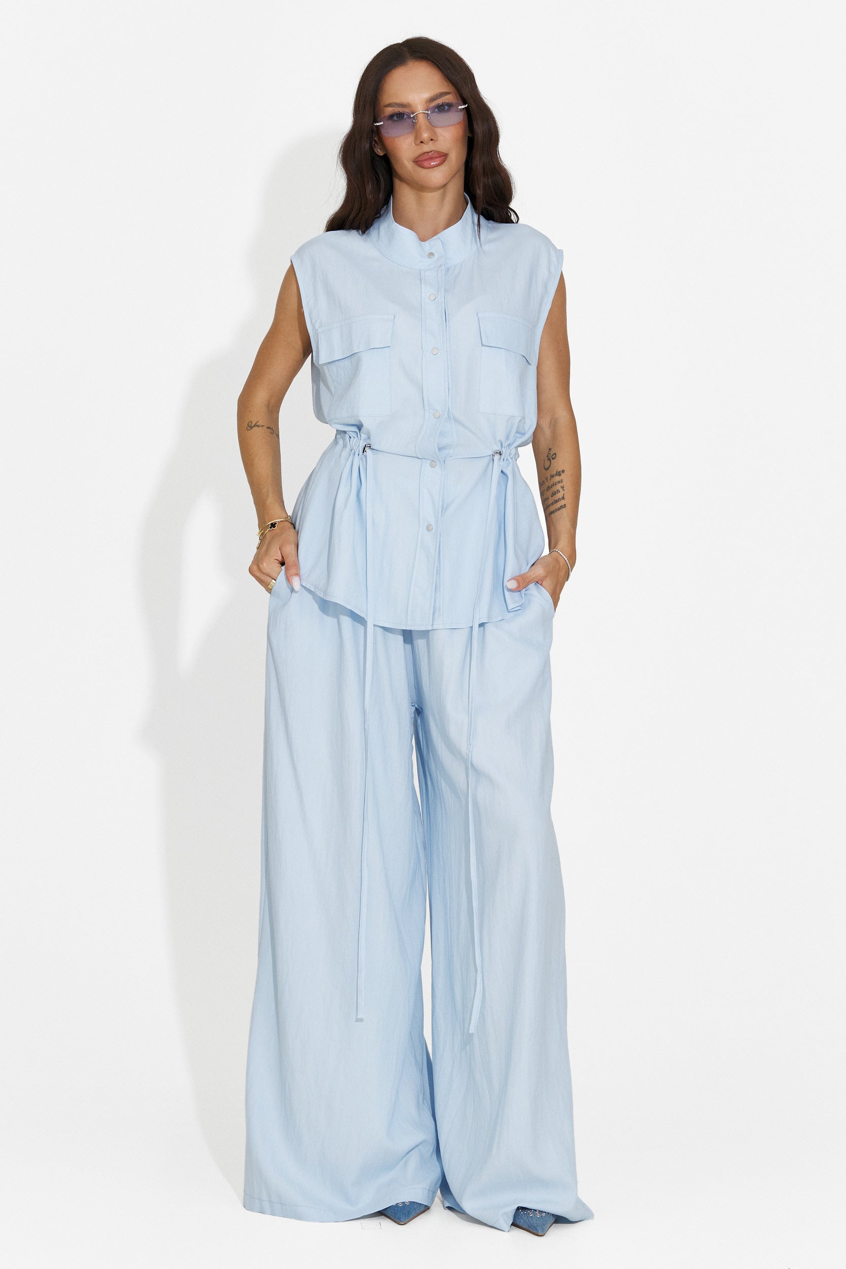 Compleu dama cu pantaloni bleu Yvaine Bogas