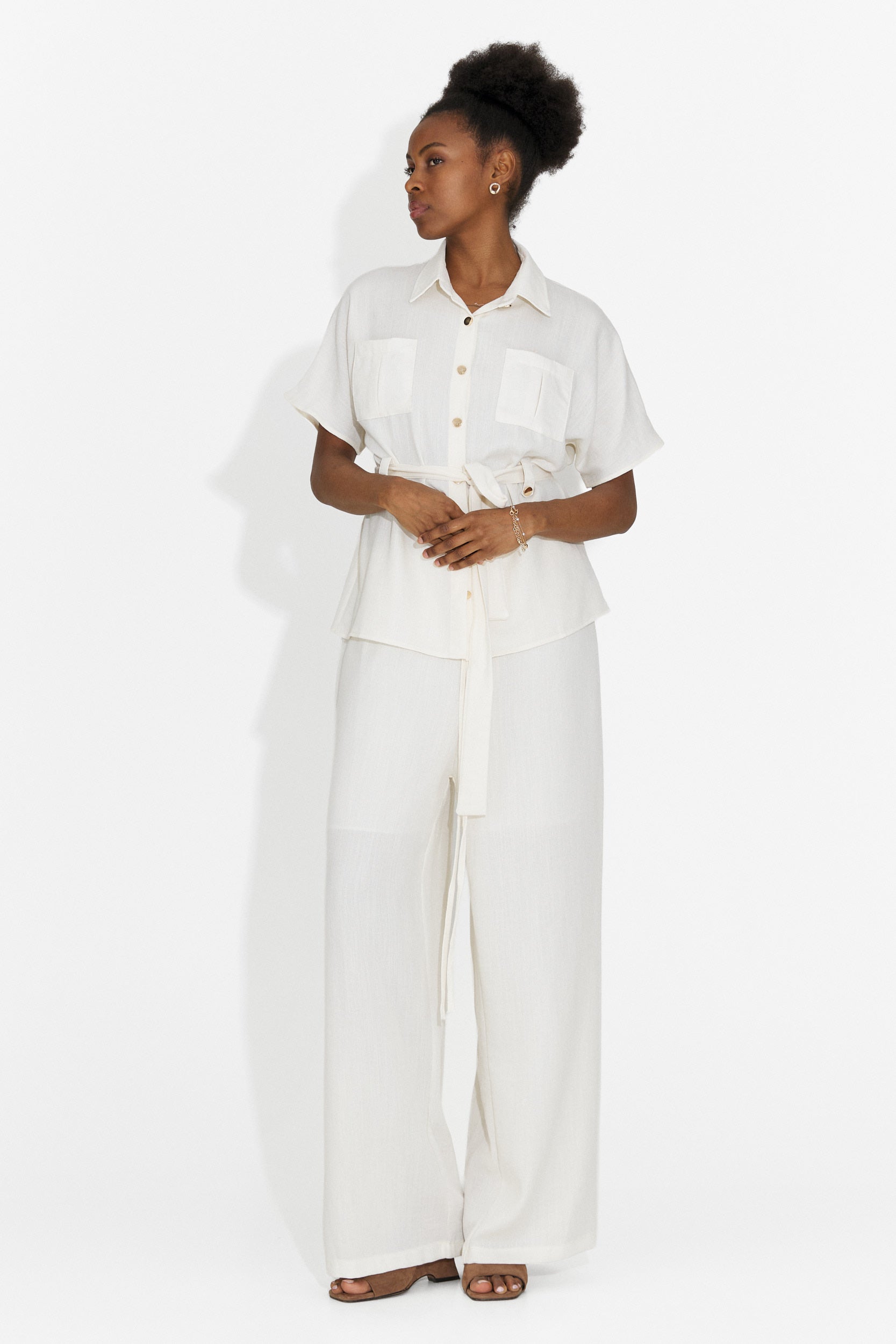 Compleu dama cu pantaloni crem Sendy Bogas