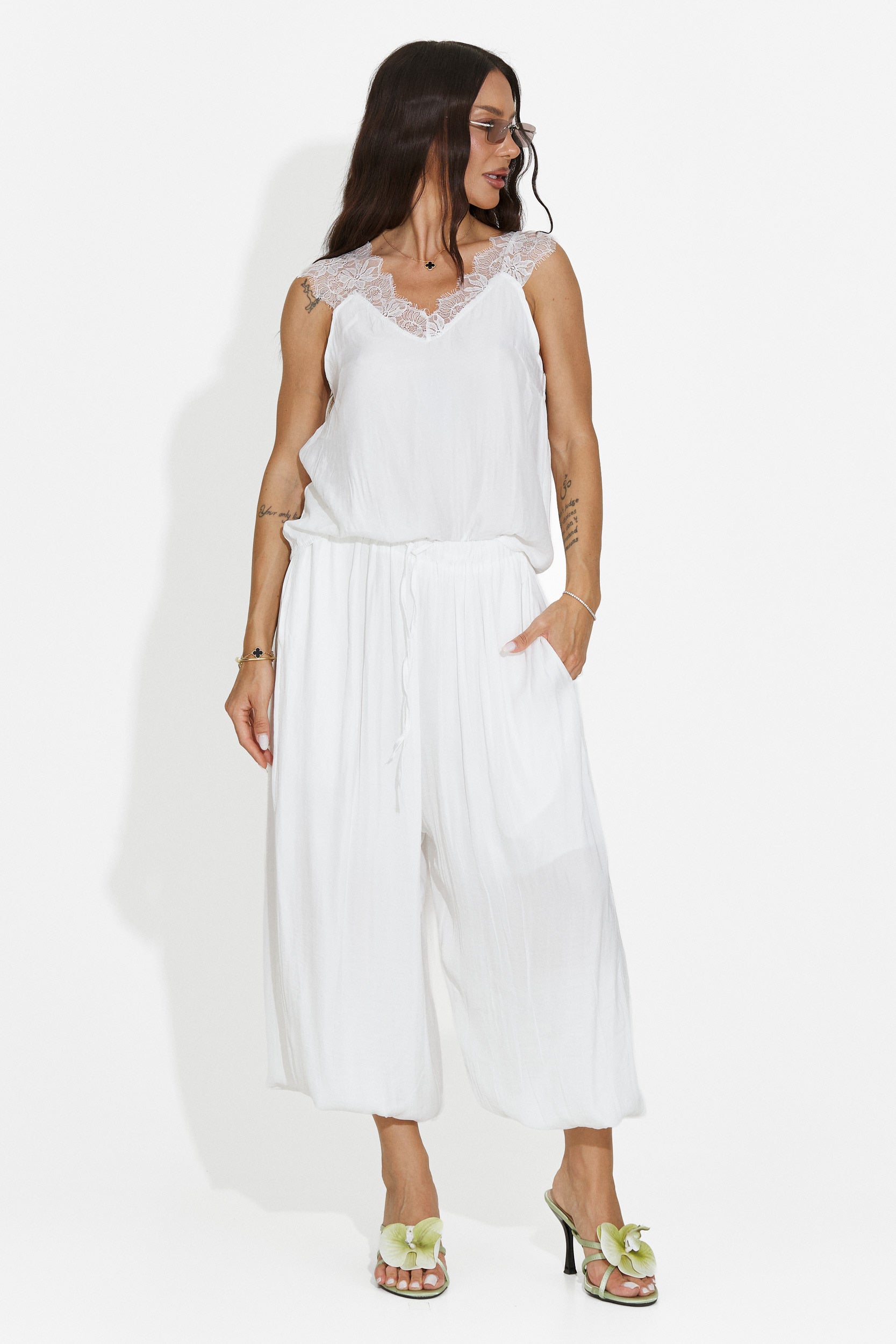 Compleu dama cu pantaloni lungi alb Anaelia Bogas