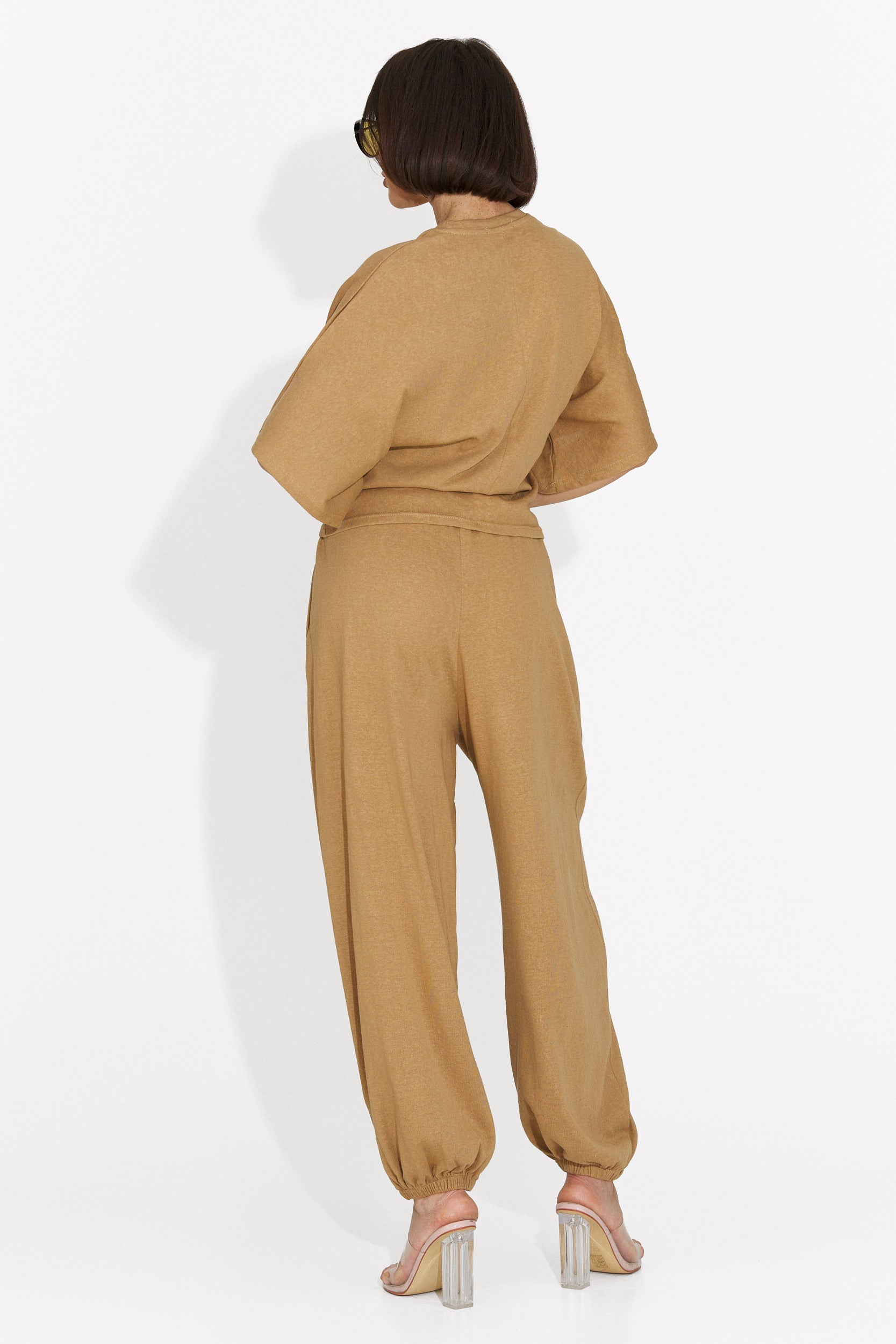 Compleu dama cu pantaloni maro Bedya Bogas