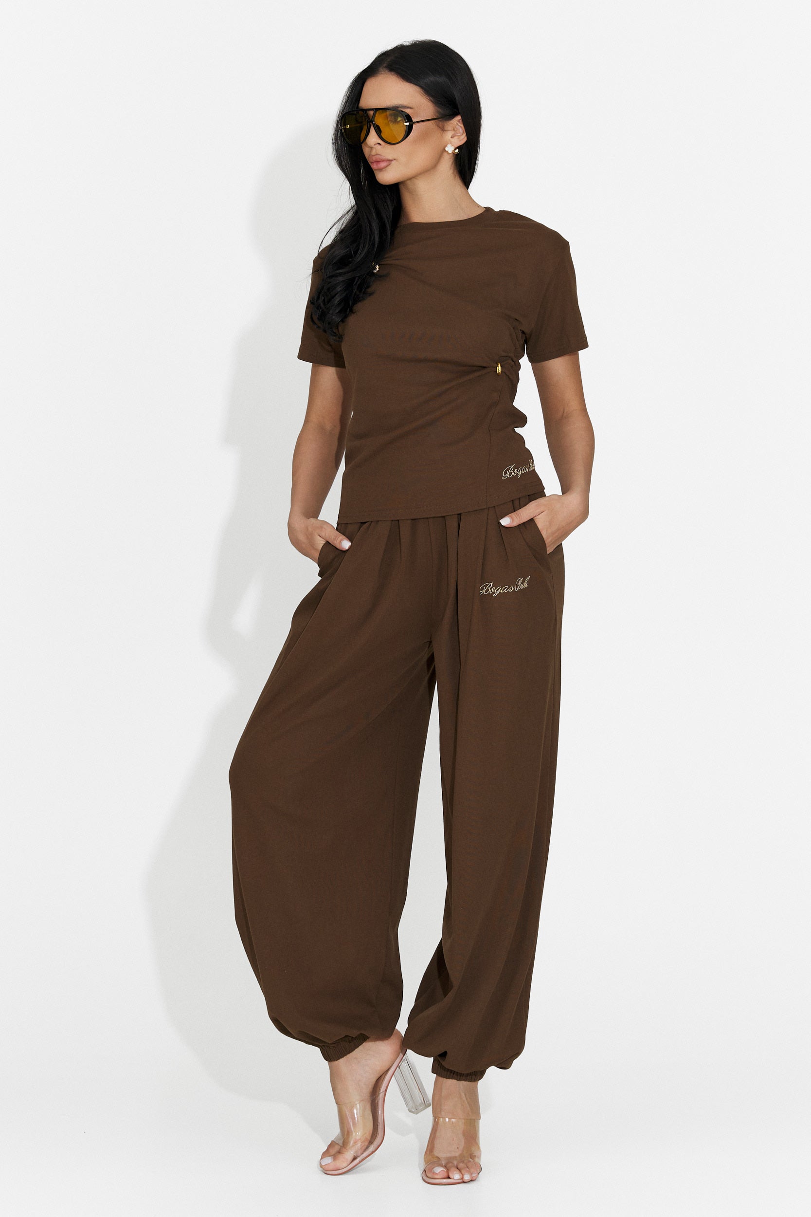 Compleu dama cu pantaloni maro Leah Bogas