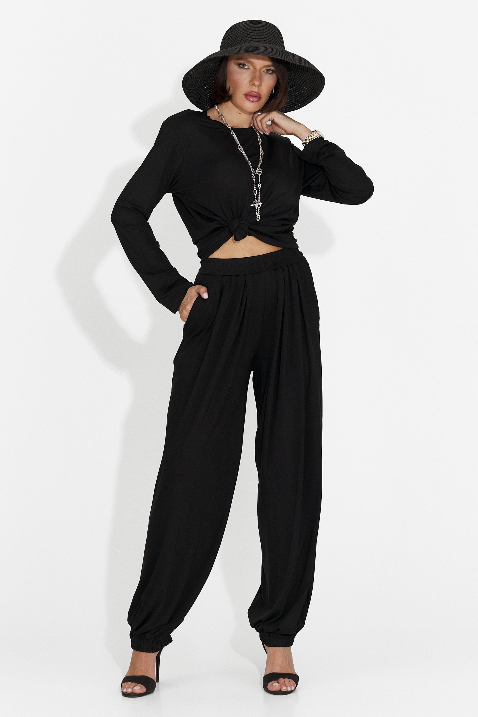 Compleu dama cu pantaloni negru Namay Bogas