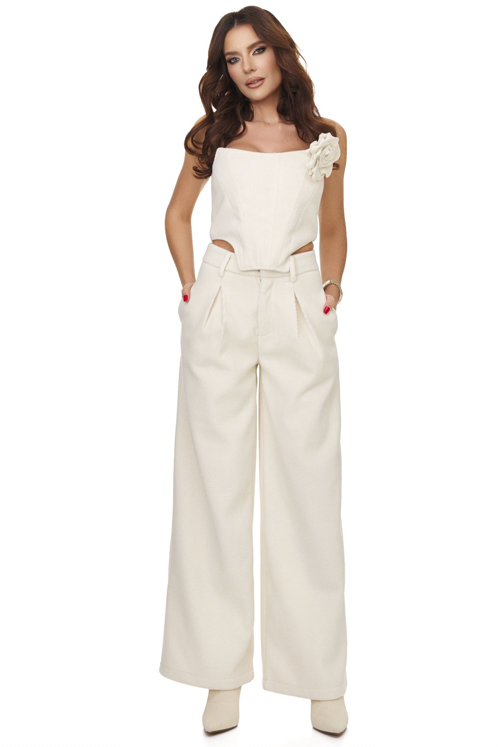 Compleu dama elegant bej Sanelia Bogas