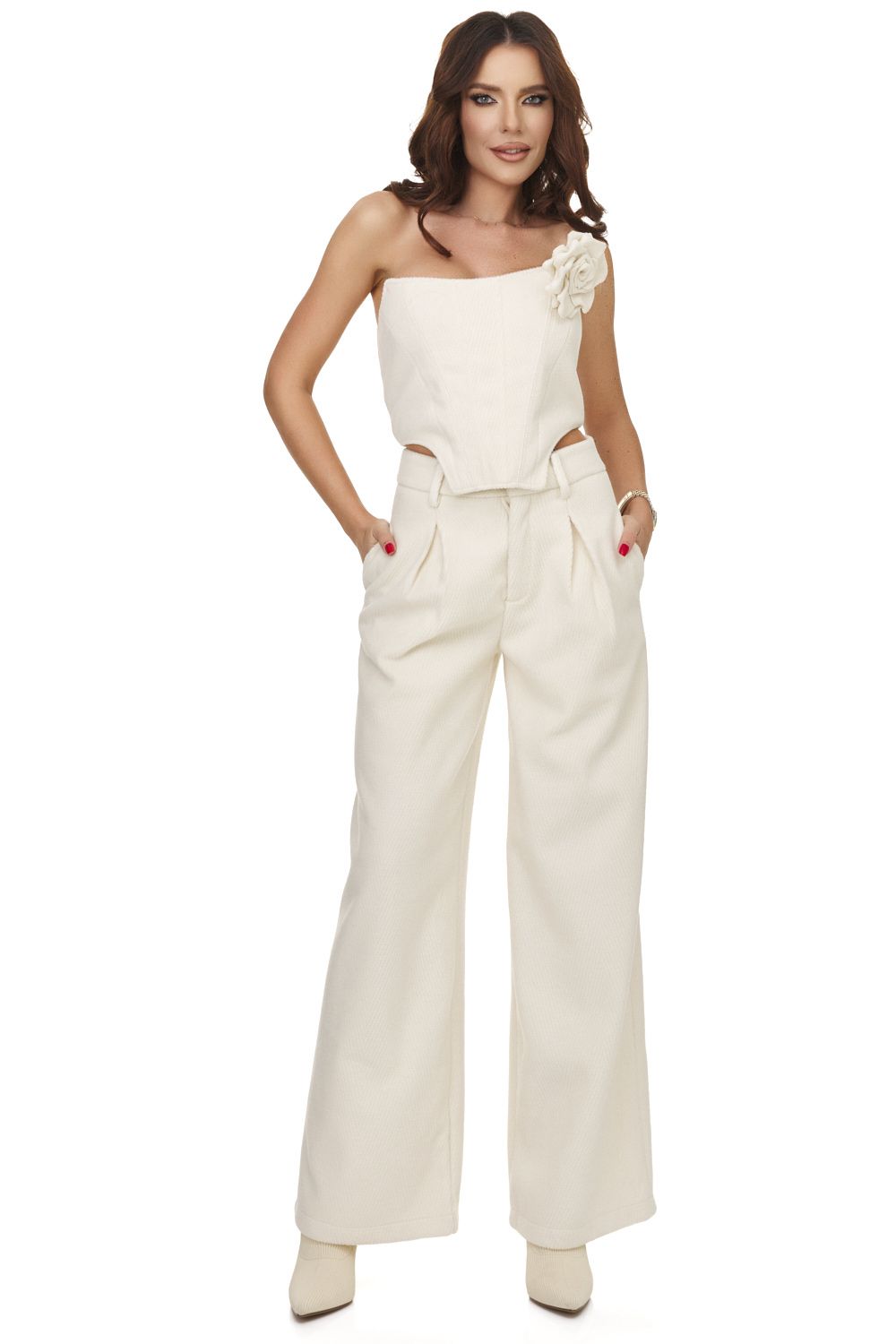 Compleu dama elegant bej Sanelia Bogas