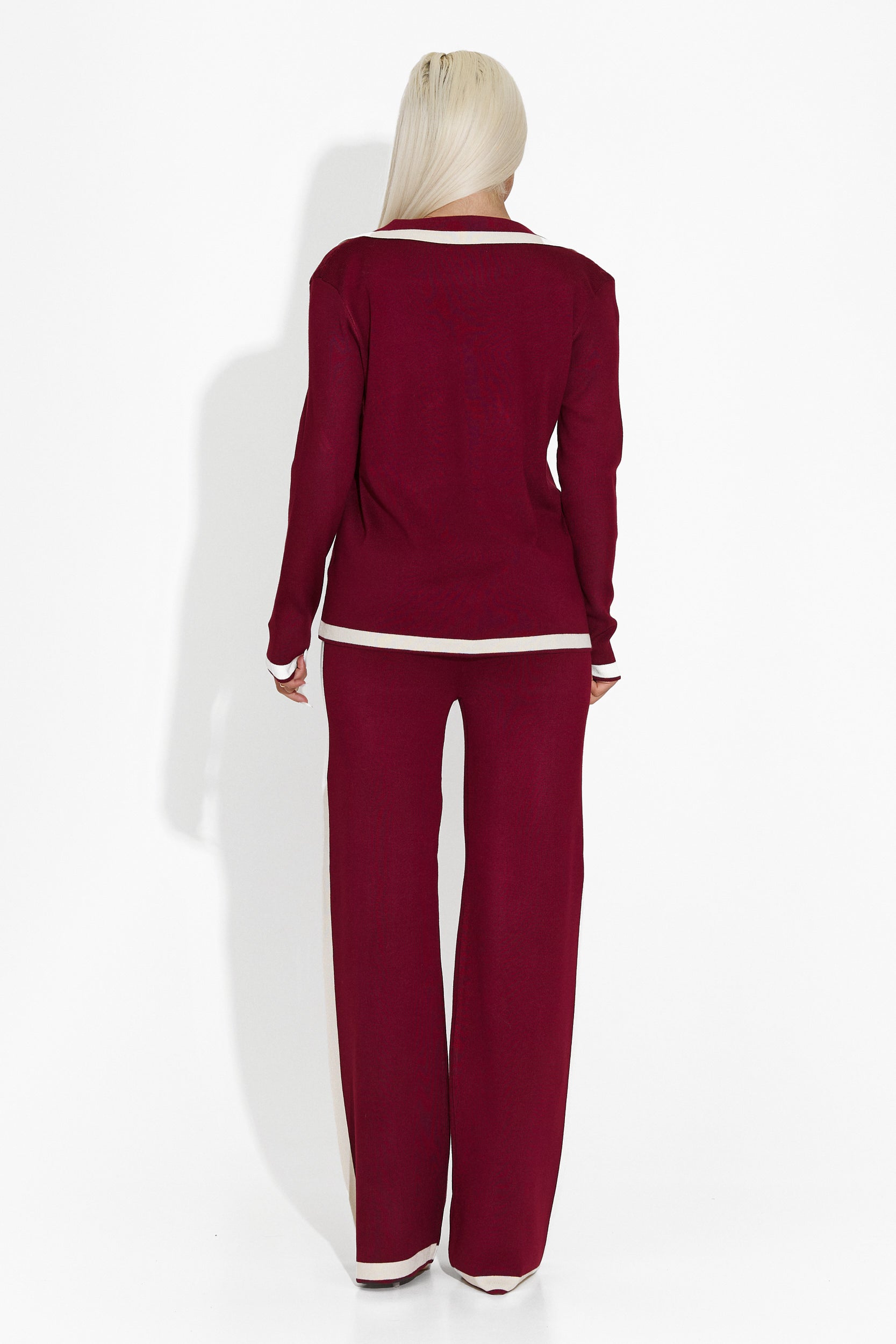 Elegant burgundy women's suit Rylia Bogas
