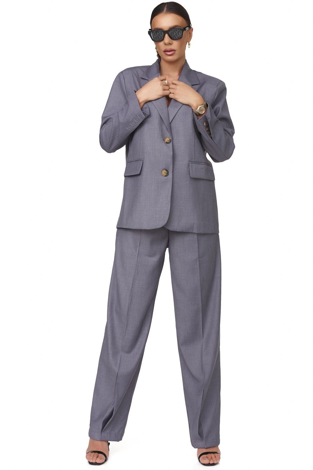 Elegant grey ladies suit Zalesia Bogas