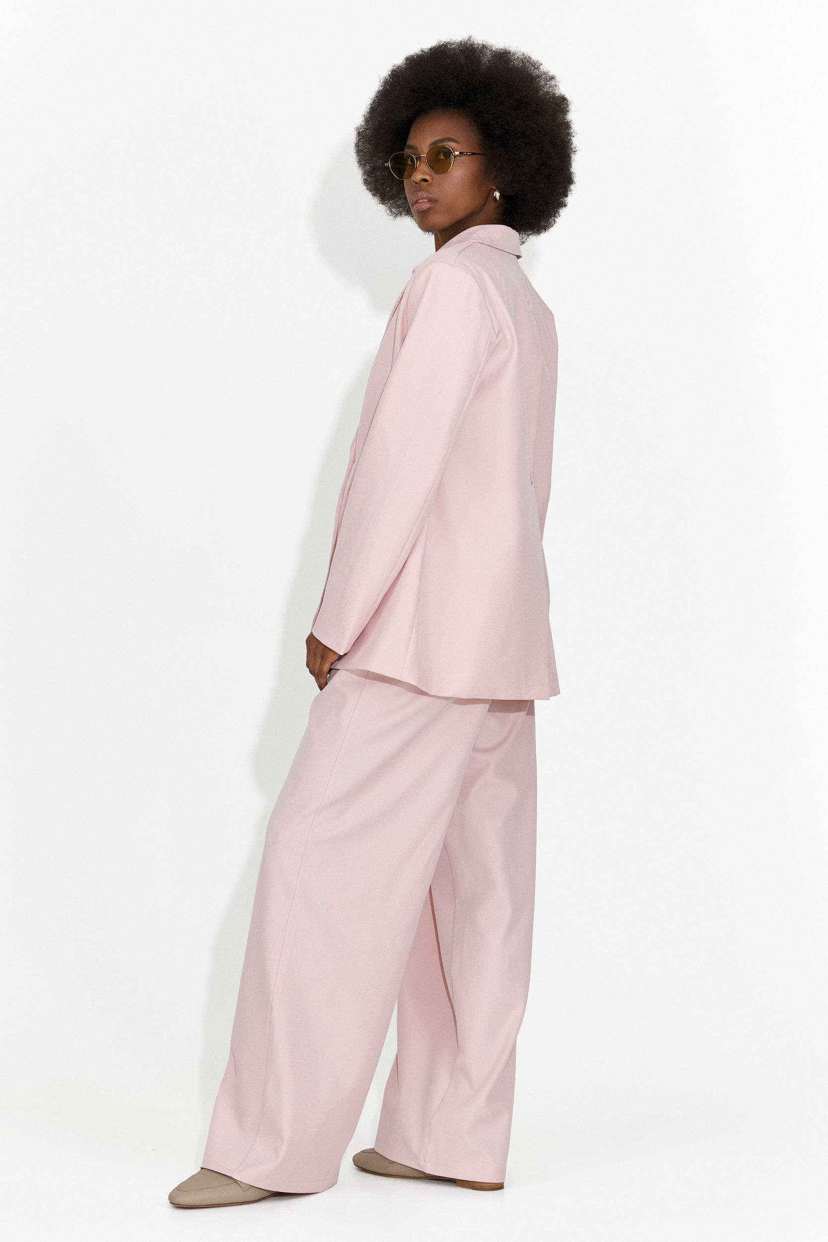 Compleu dama elegant roz Timelia Bogas