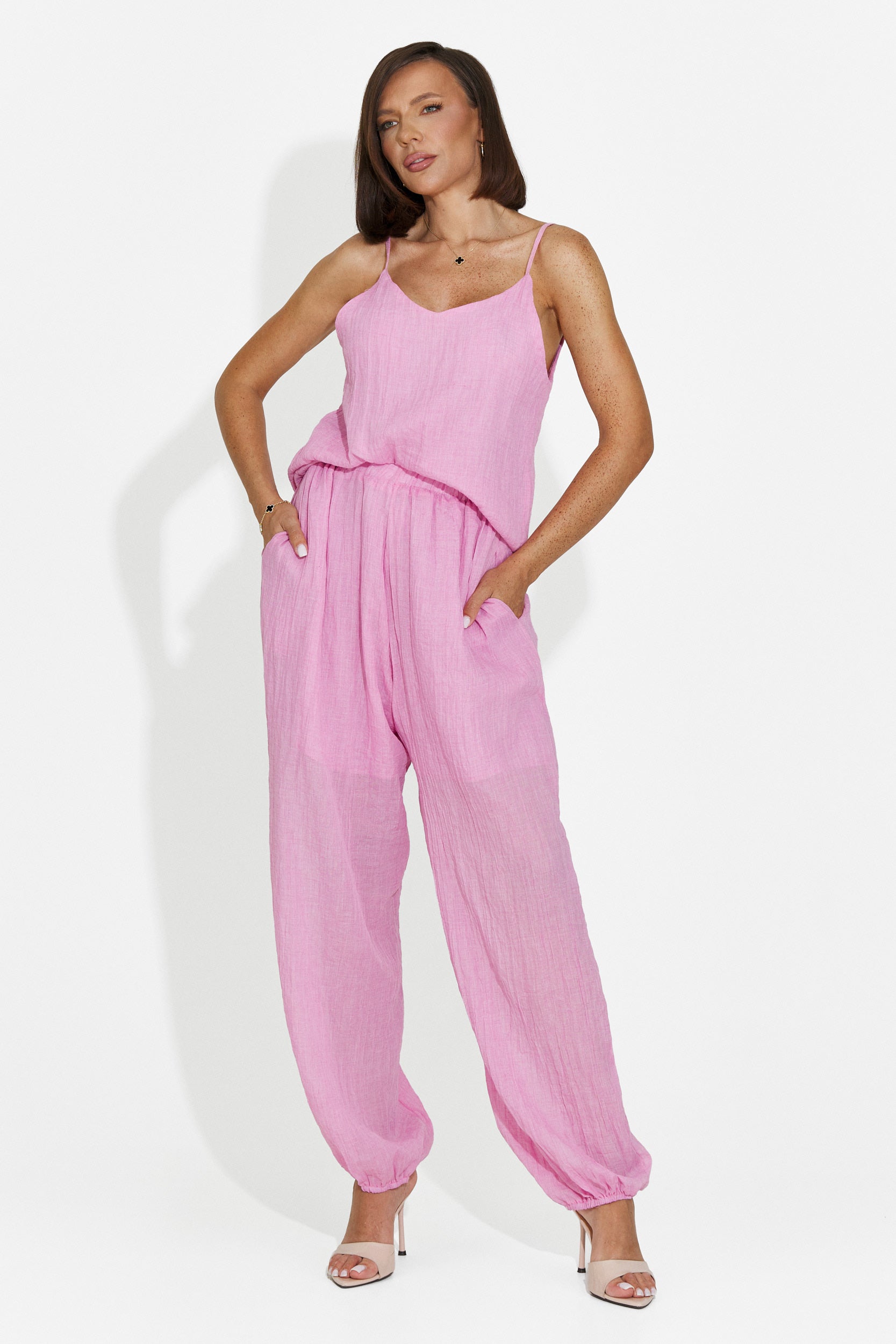 Compleu dama pantaloni + maiou + camasa roz Dariele Bogas