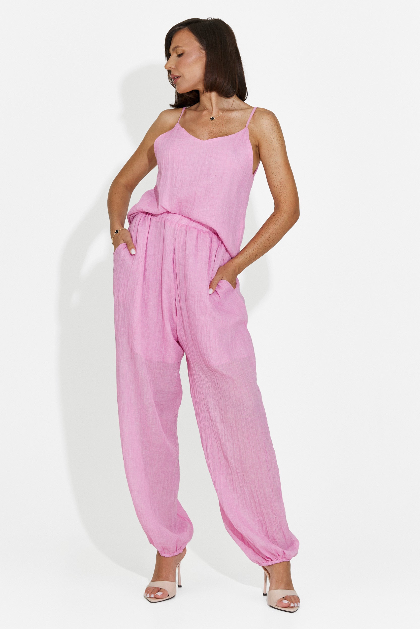 Compleu dama pantaloni + maiou + camasa roz Dariele Bogas