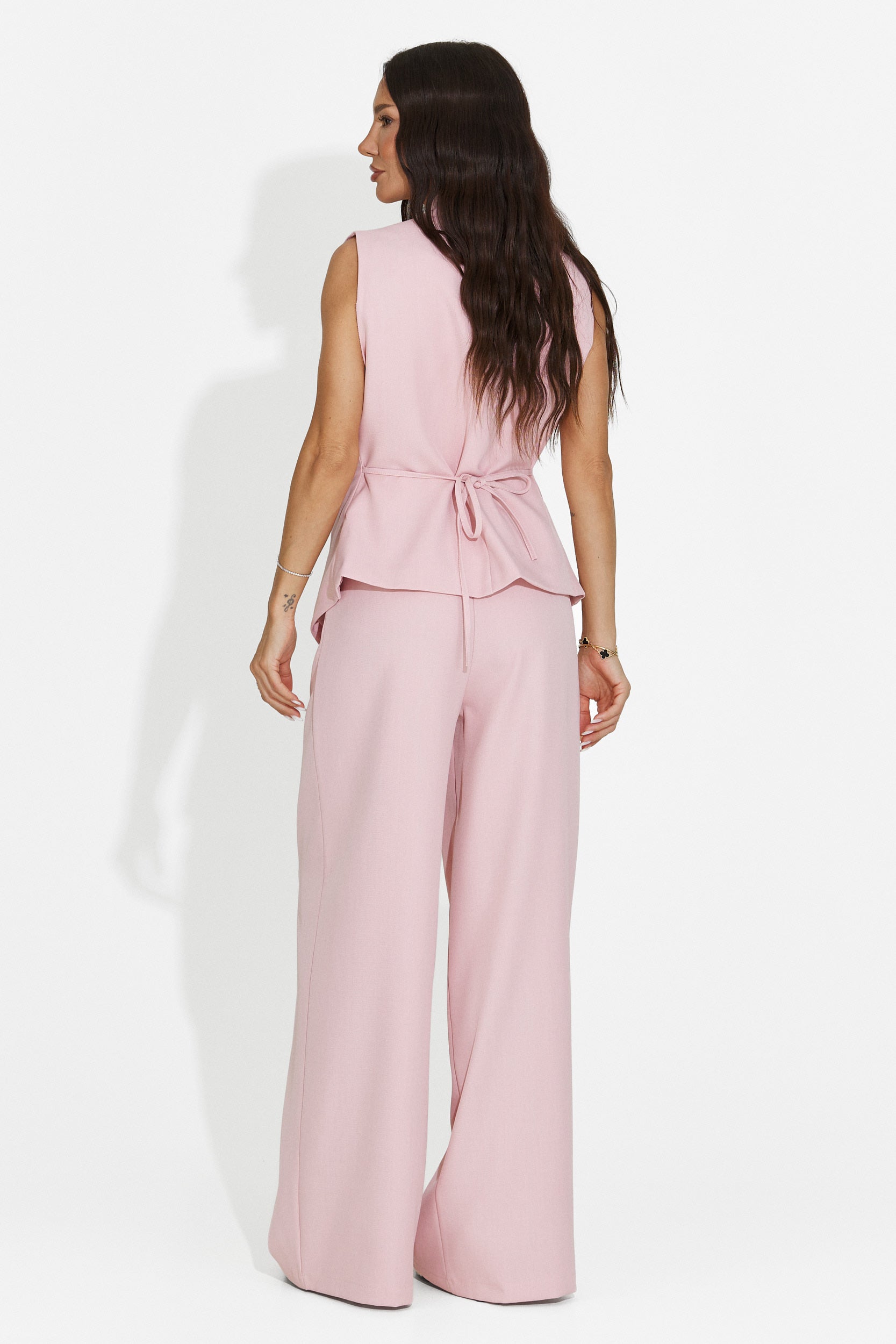 Compleu dama vesta + pantaloni roz Chelora Bogas