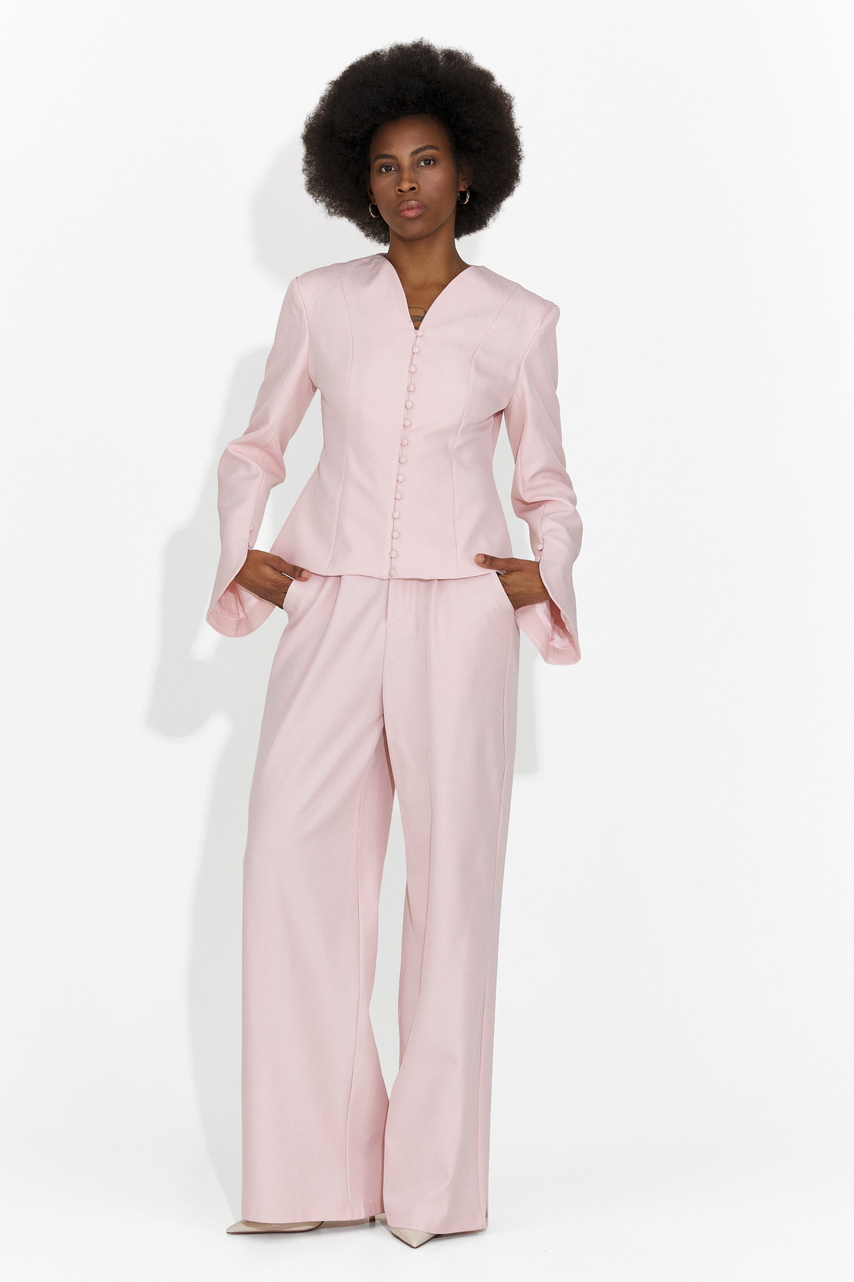 Costum cu pantaloni elegant roz Jayne Bogas