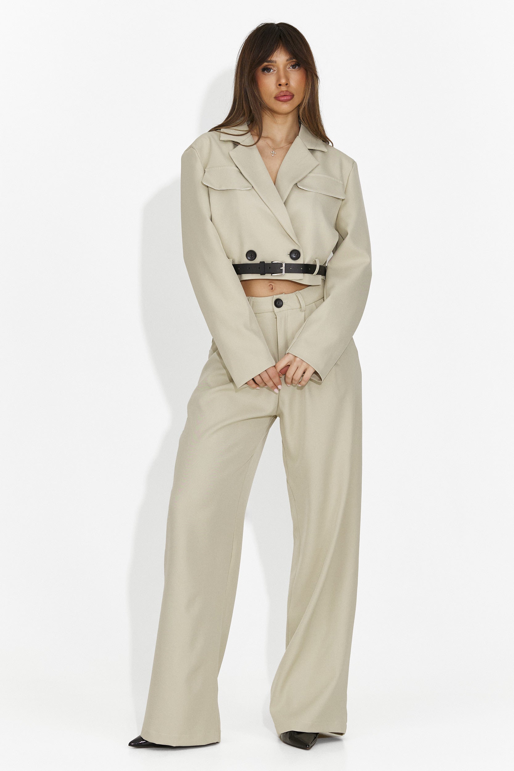 Costum dama elegant bej Esmara Bogas