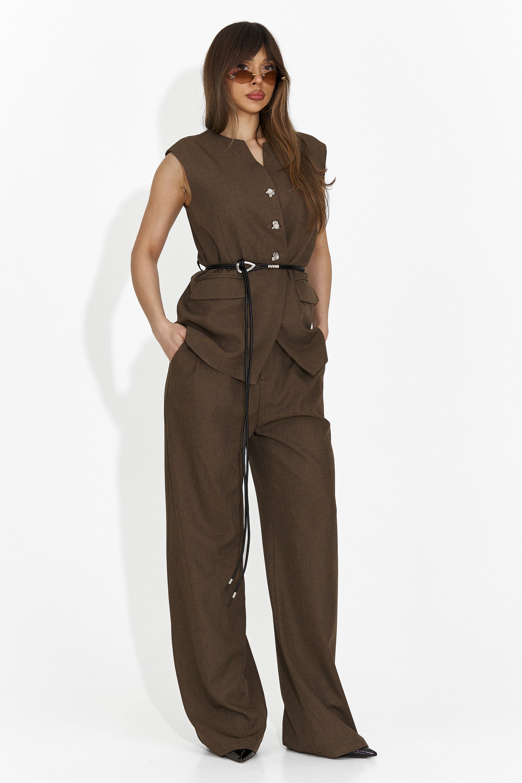 Costum dama vesta + pantaloni maro Avilma Bogas